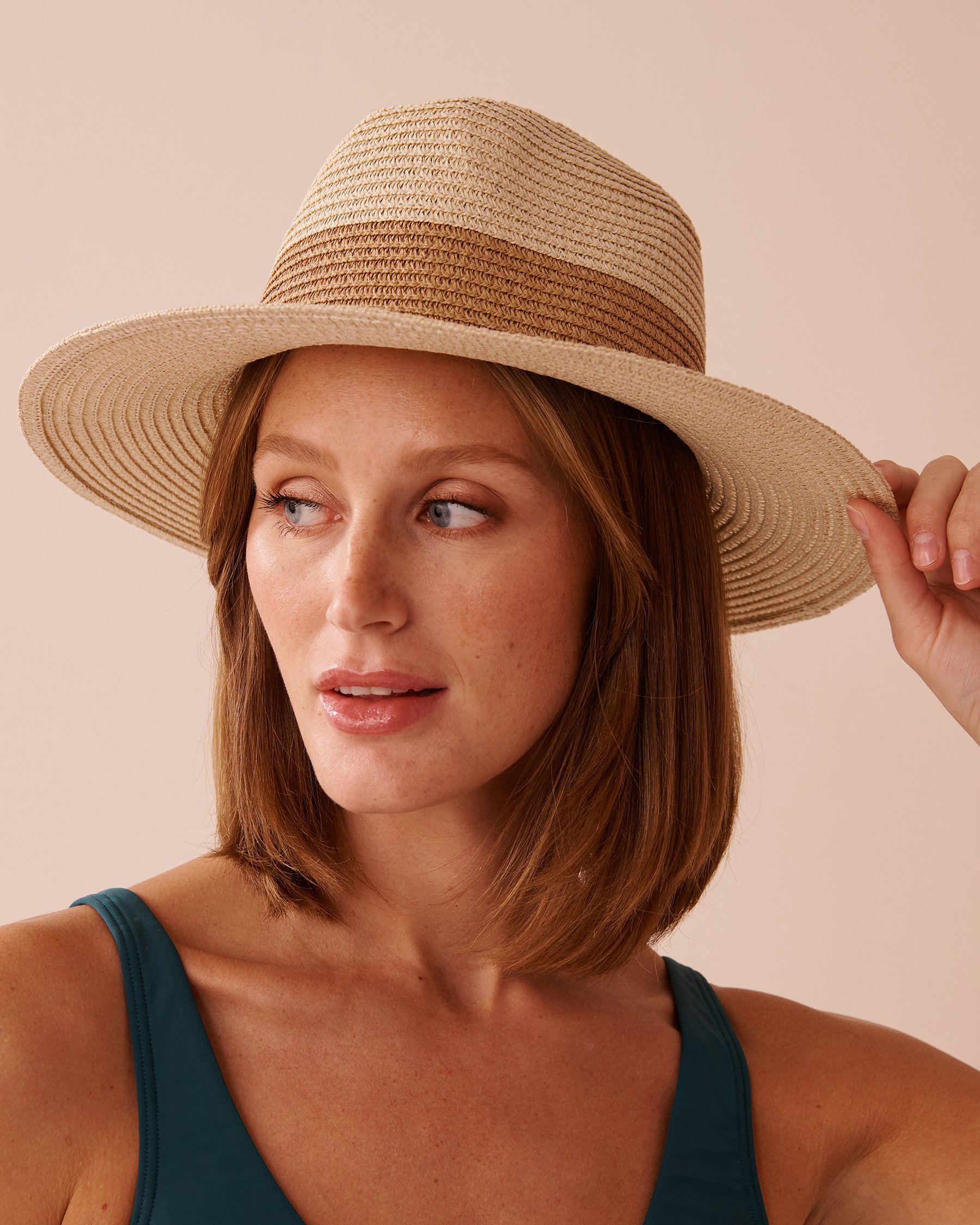 LA VIE EN ROSE AQUA Chapeau de plage Panama Sable 80500110 - View1