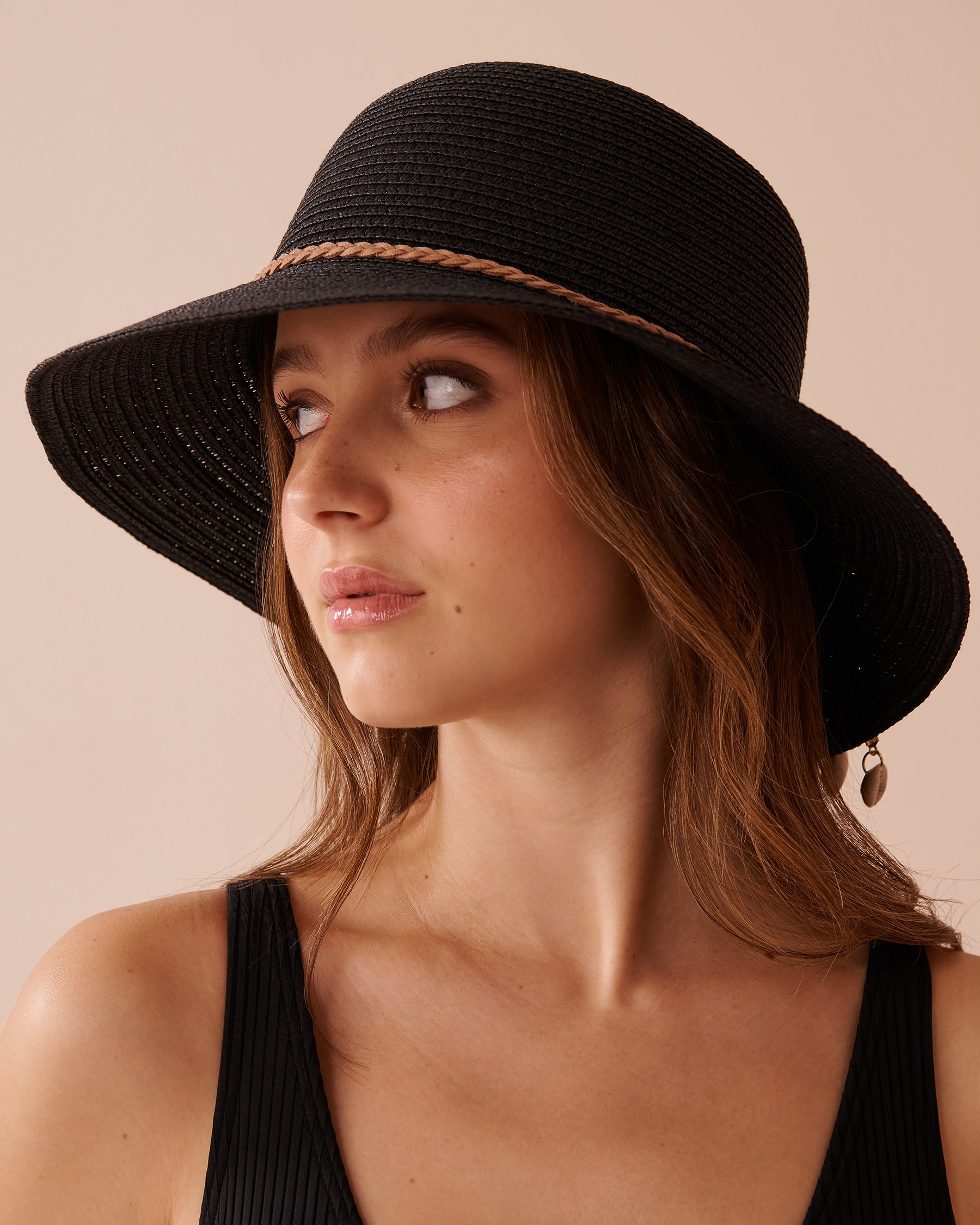 LA VIE EN ROSE AQUA Chapeau cloche avec coquillages Noir 80500109 - Voir3