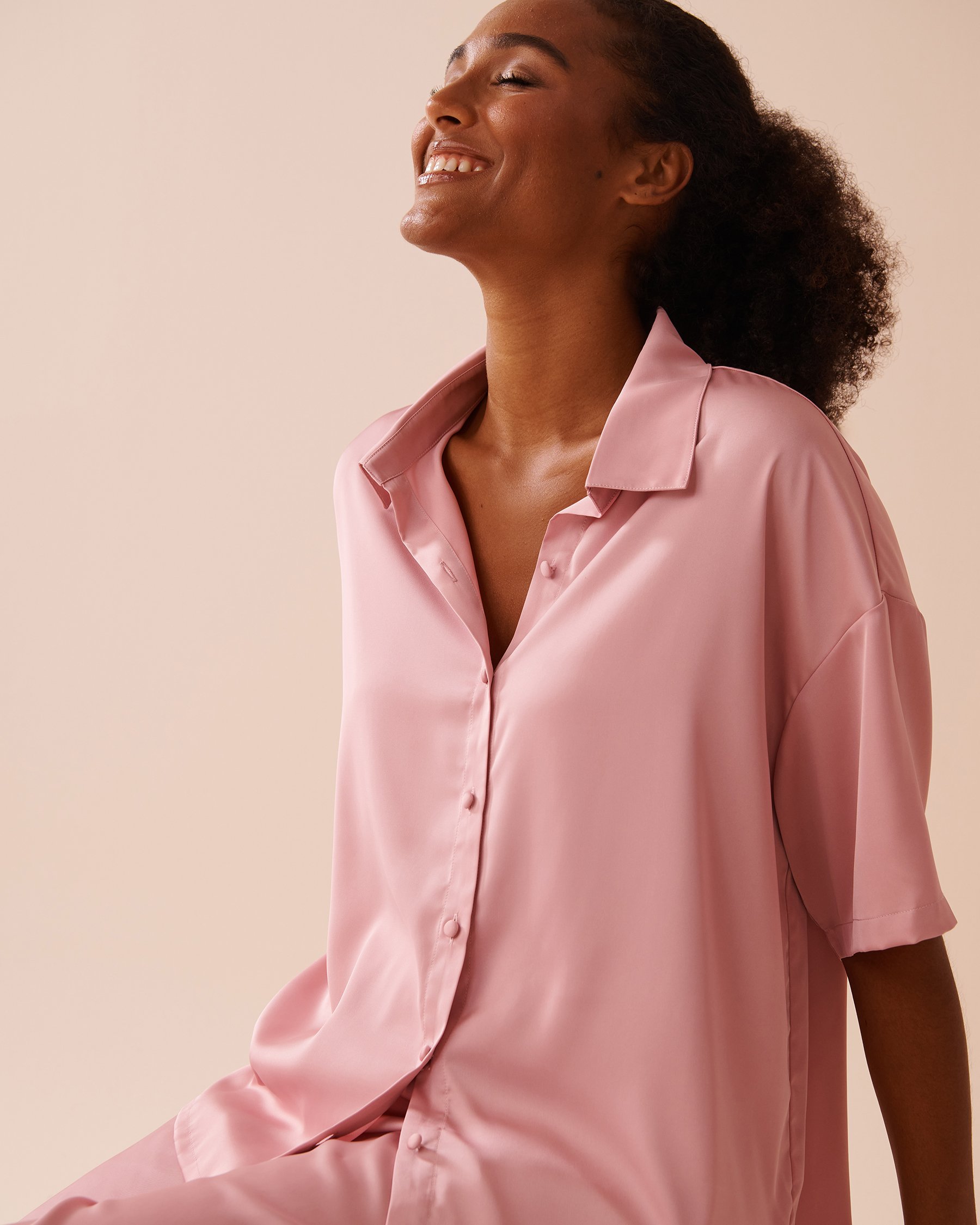 LA VIE EN ROSE Short Sleeve Satin Pajama Set Blushing Pink 60400048 - View3