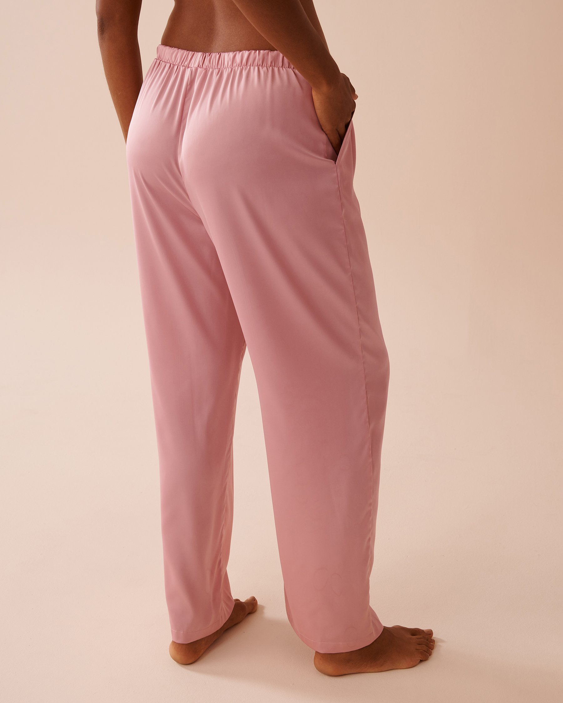 LA VIE EN ROSE Short Sleeve Satin Pajama Set Blushing Pink 60400048 - View5