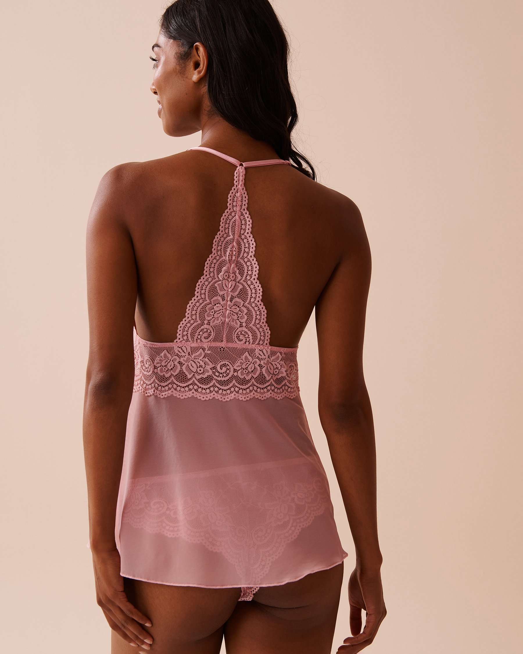 LA VIE EN ROSE Floral Lace and Mesh 2-piece Set Blushing Pink 60400050 - View4