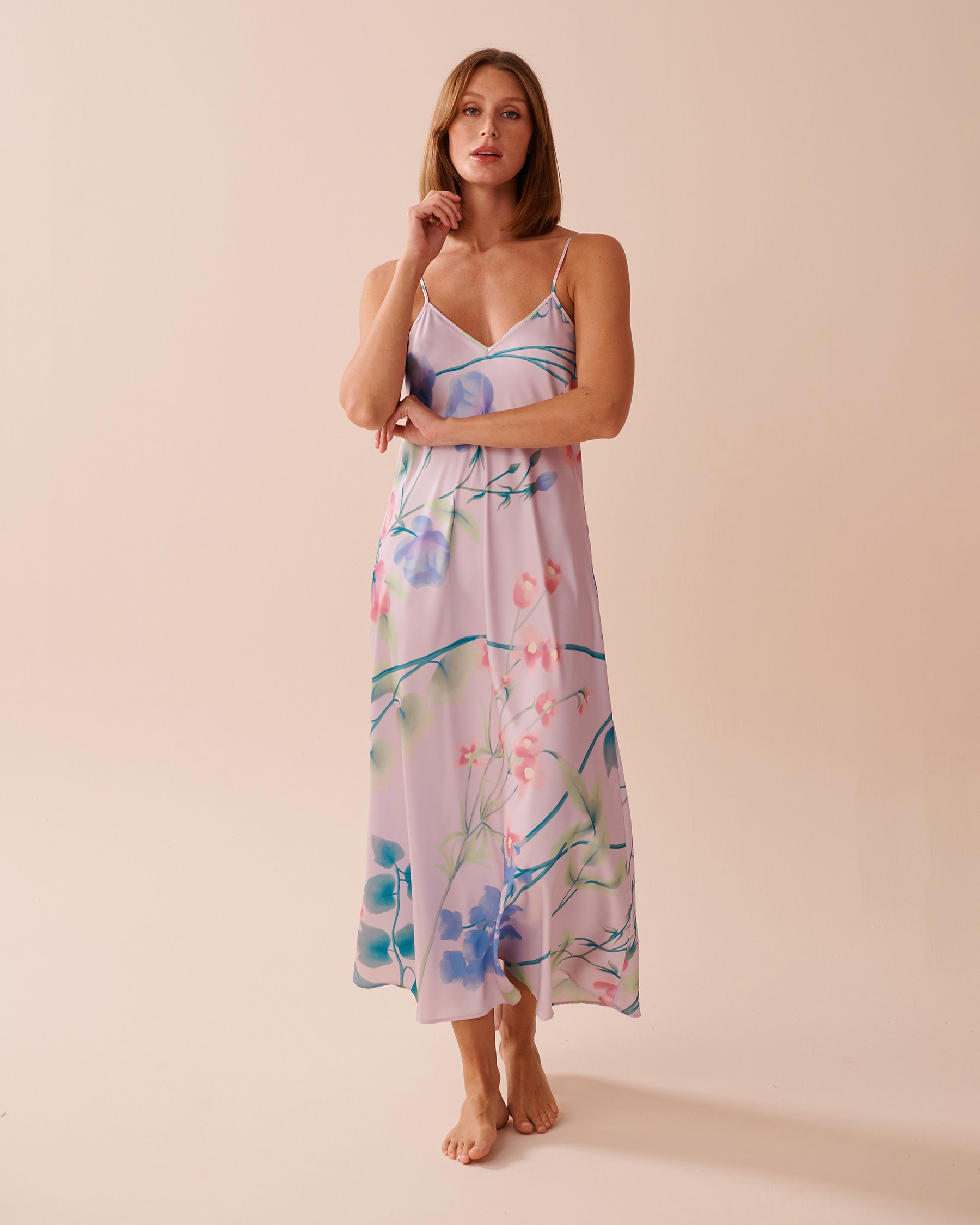 LA VIE EN ROSE Lavender Garden Print Long Satin Nightie with Shelf Bra Lavender Garden 60500171 - View4