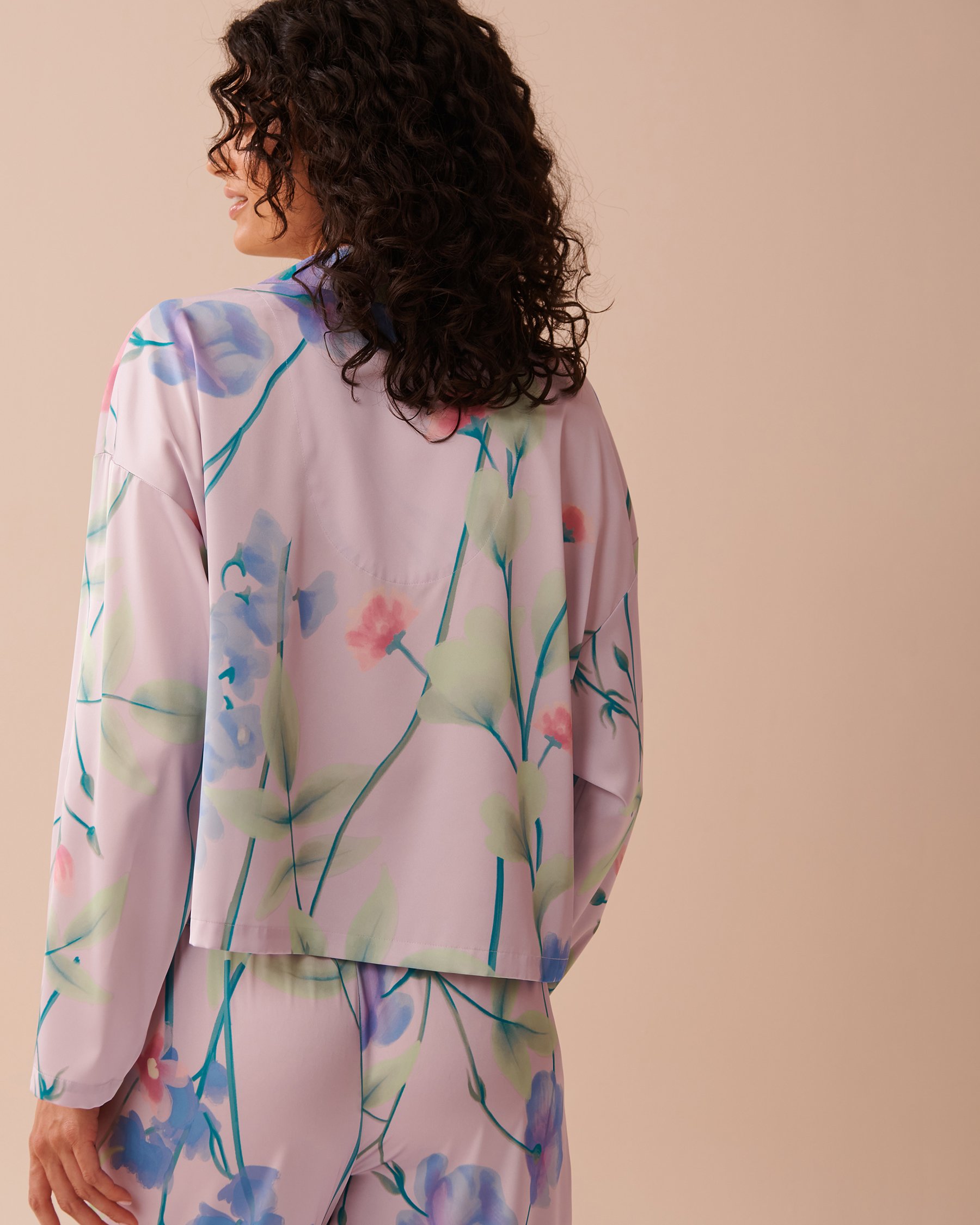 LA VIE EN ROSE Chemisier manches longues en satin imprimé jardin lavande Jardin lavande 60100122 - View2