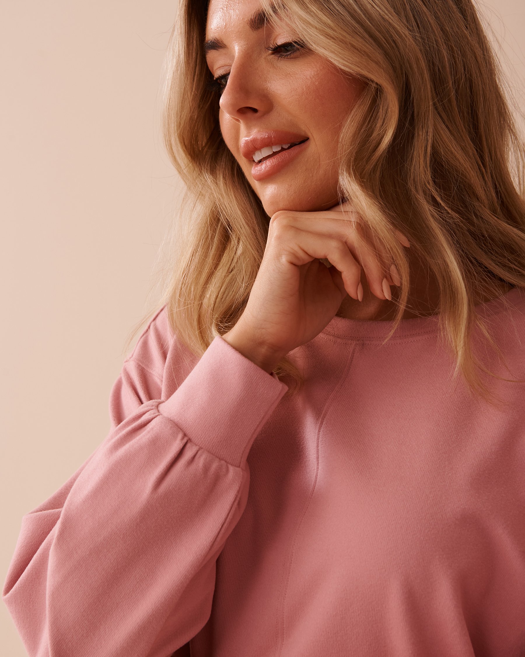 LA VIE EN ROSE Lightly Ribbed Crew Neck Sweatshirt Old Pink 50100099 - View4