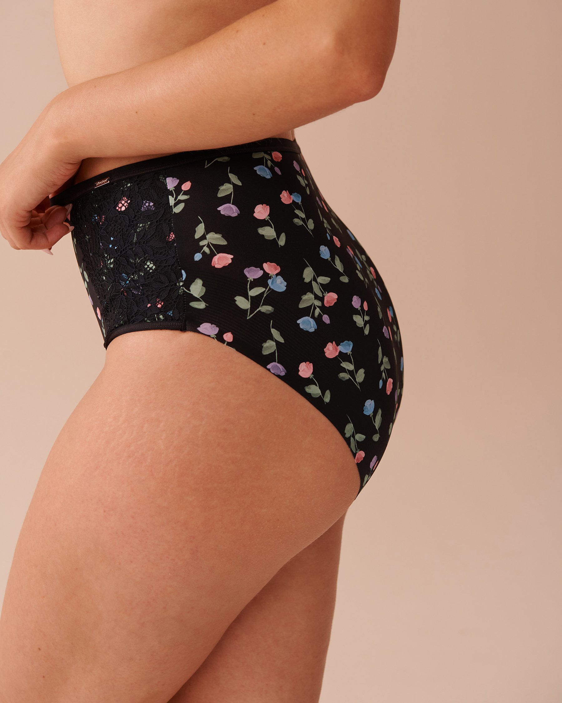 LA VIE EN ROSE Microfiber and Lace Sleek Back High Waist Bikini Panty Black/Pastel Tulips 20300362 - View2