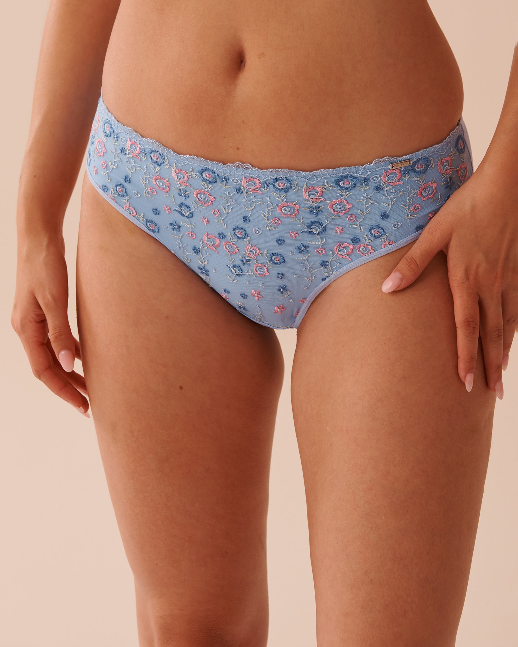 LA VIE EN ROSE Culotte bikini microfibre et résille dos lisse Jardin bleu 20300365 - View1