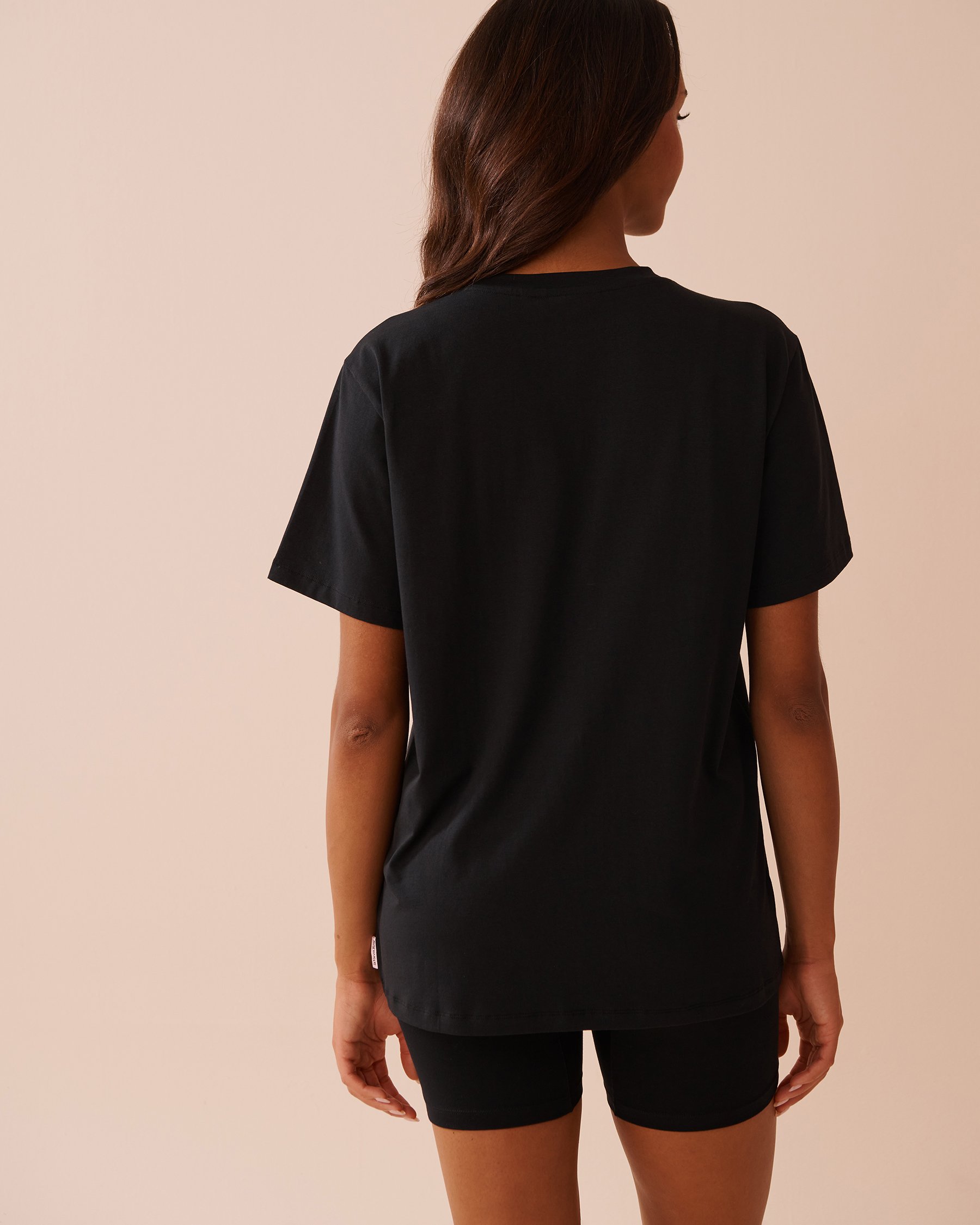 LA VIE EN ROSE Cotton T-shirt with Pocket Black 40100677 - View2