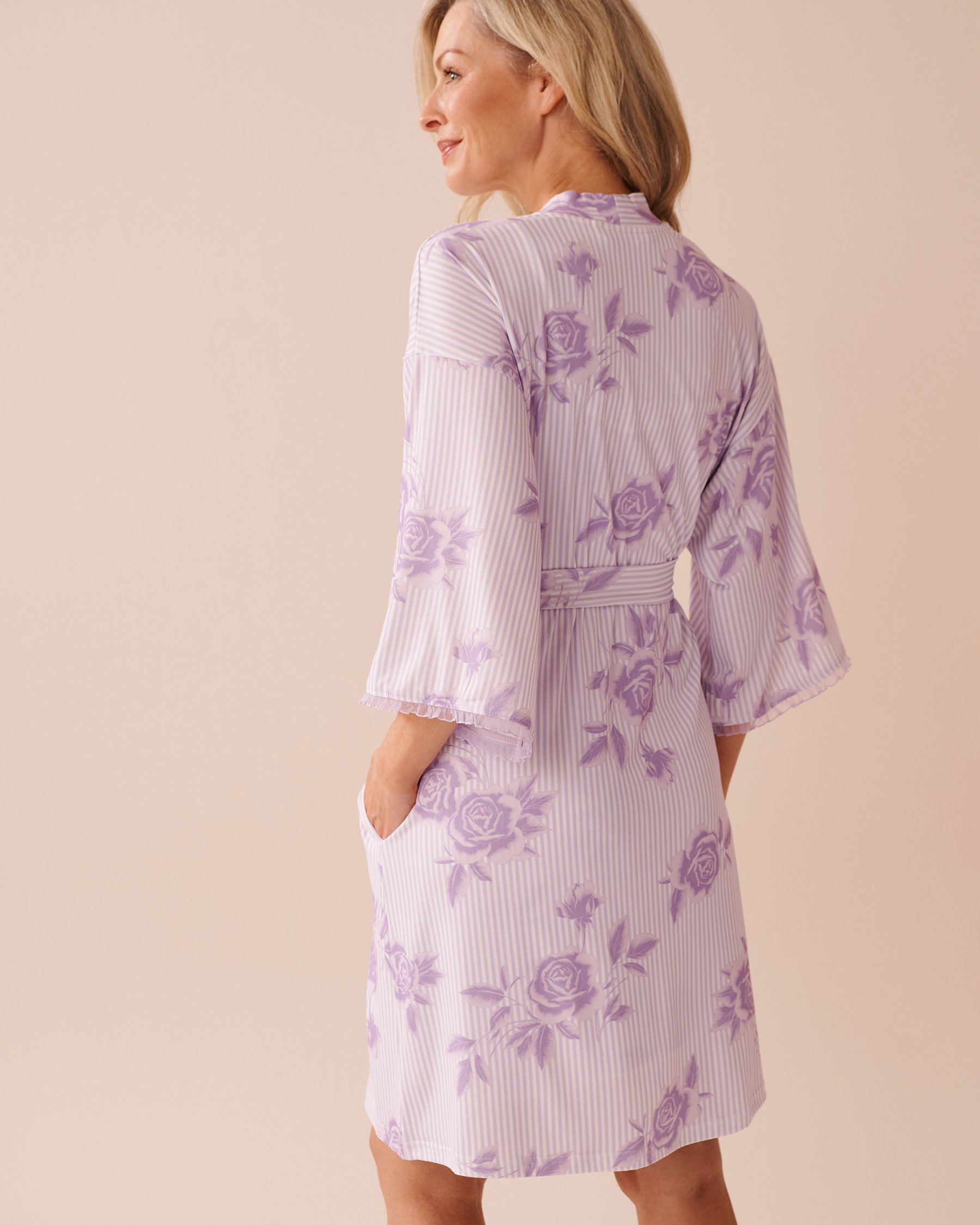 LA VIE EN ROSE Lilac Rose Print Super Soft Kimono Lilac Rose 40600200 - View3