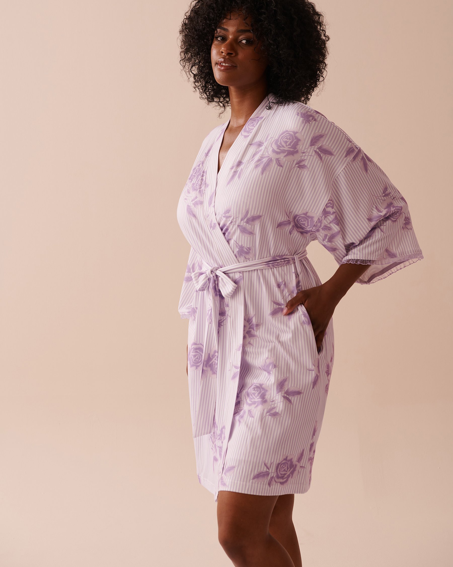 LA VIE EN ROSE Lilac Rose Print Super Soft Kimono Lilac Rose 40600200 - View5