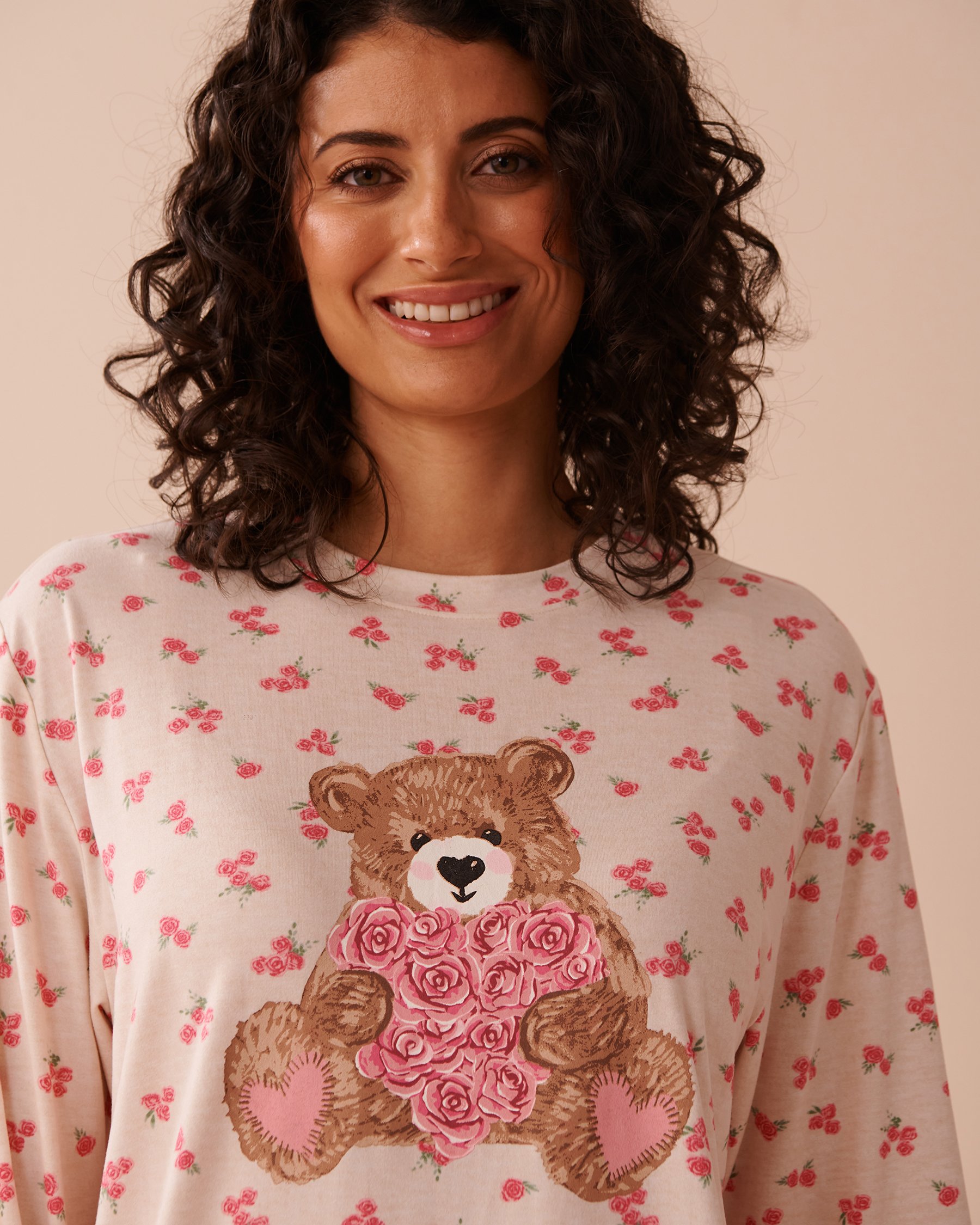 LA VIE EN ROSE Teddy Bear and Rose Print Super Soft Long Sleeve Shirt Oatmeal/Roses 40100686 - View3