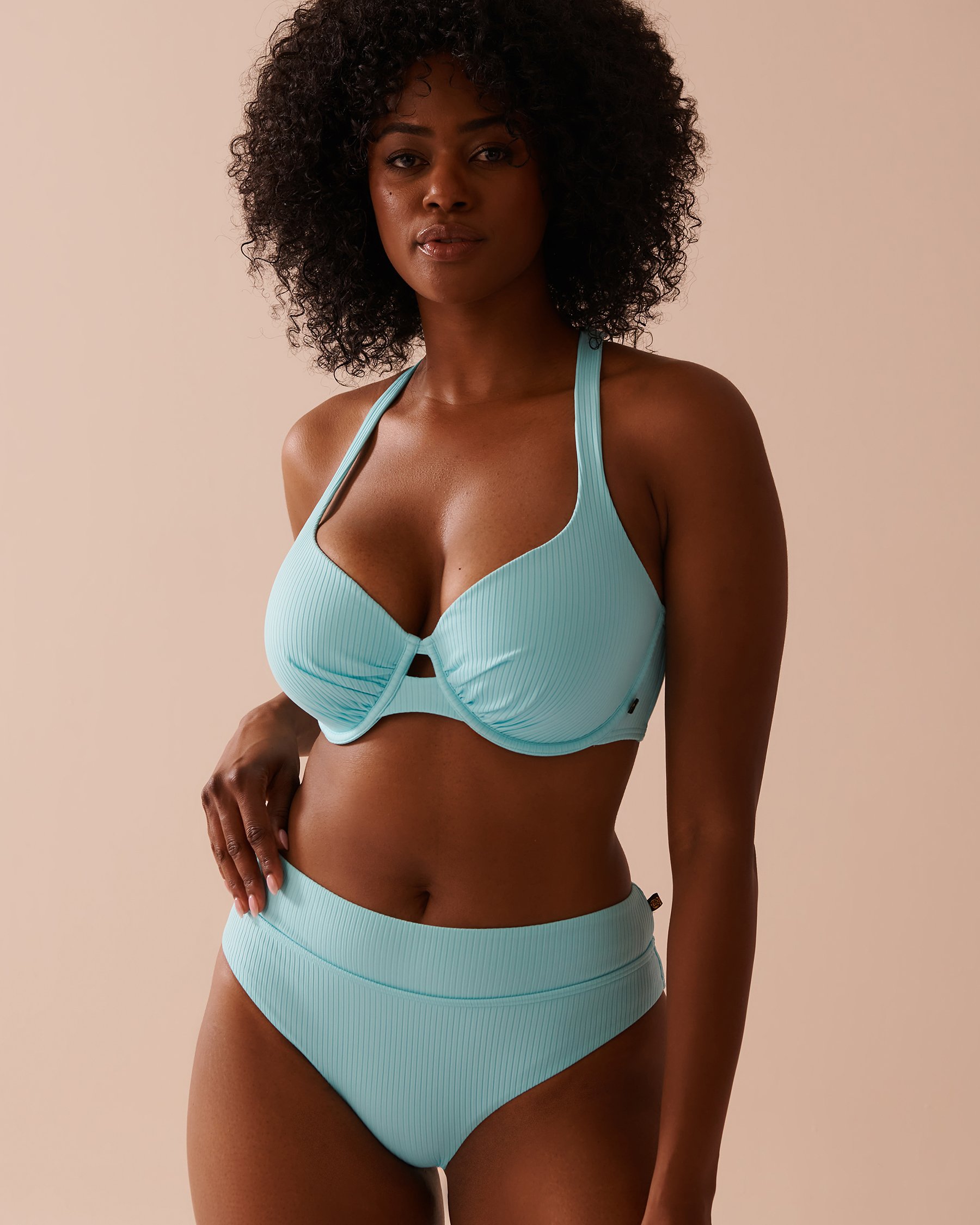 LA VIE EN ROSE AQUA Bas de bikini brésilien taille mi-haute texturé CYAN BLUE Bleu cyan 70300639 - Voir3