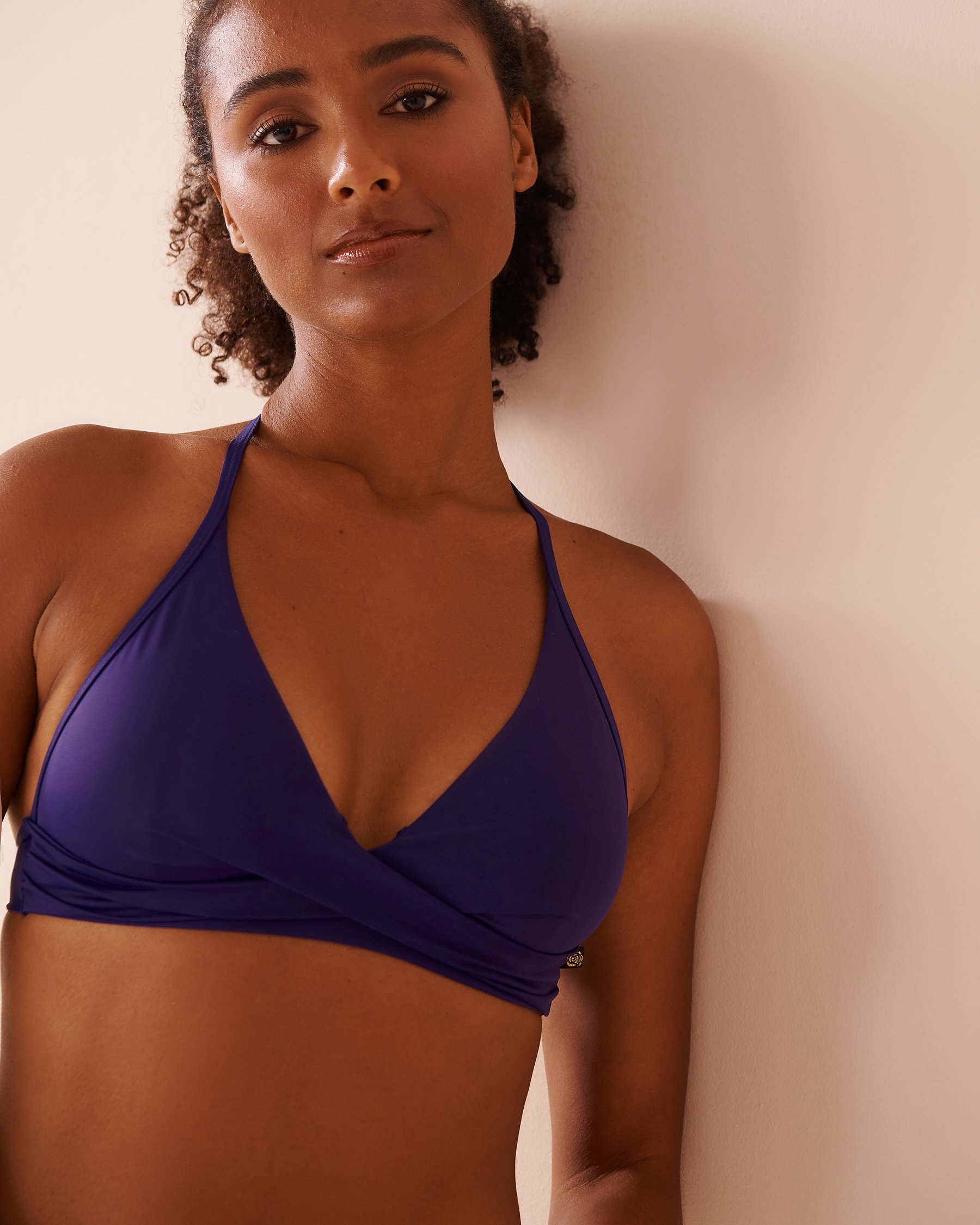 LA VIE EN ROSE AQUA Haut de bikini triangle croisé à l'avant INDIGO Indigo 70100688 - Voir6