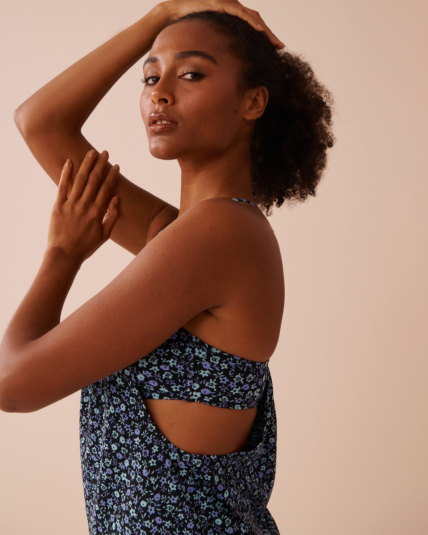 LA VIE EN ROSE AQUA PERIWINKLE FLOWERS Recycled Fibers Racerback Tankini Top Periwinkle Flowers 70100701 - View4