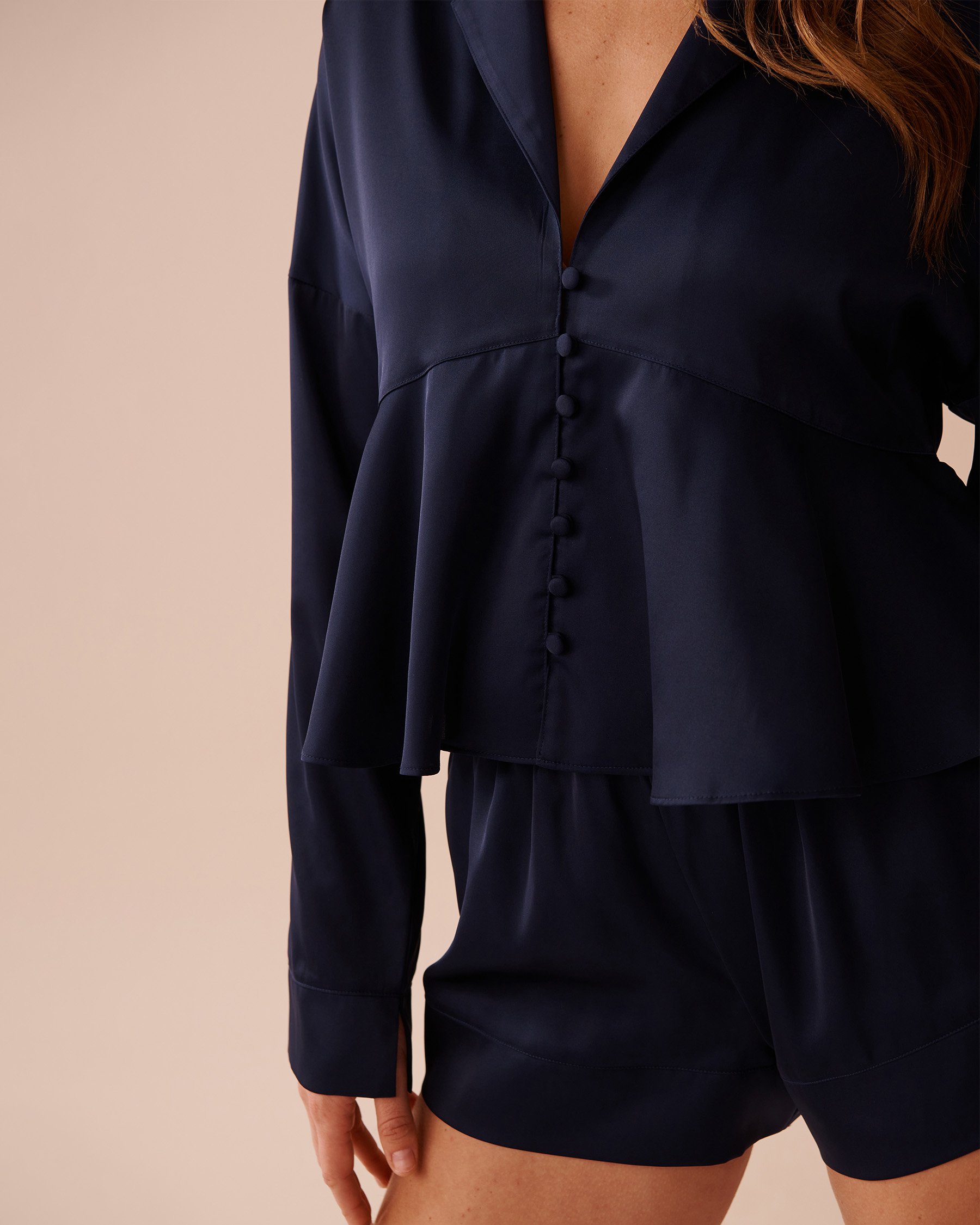 LA VIE EN ROSE Satin Flared Button-down Shirt Navy Blue 60100126 - View3