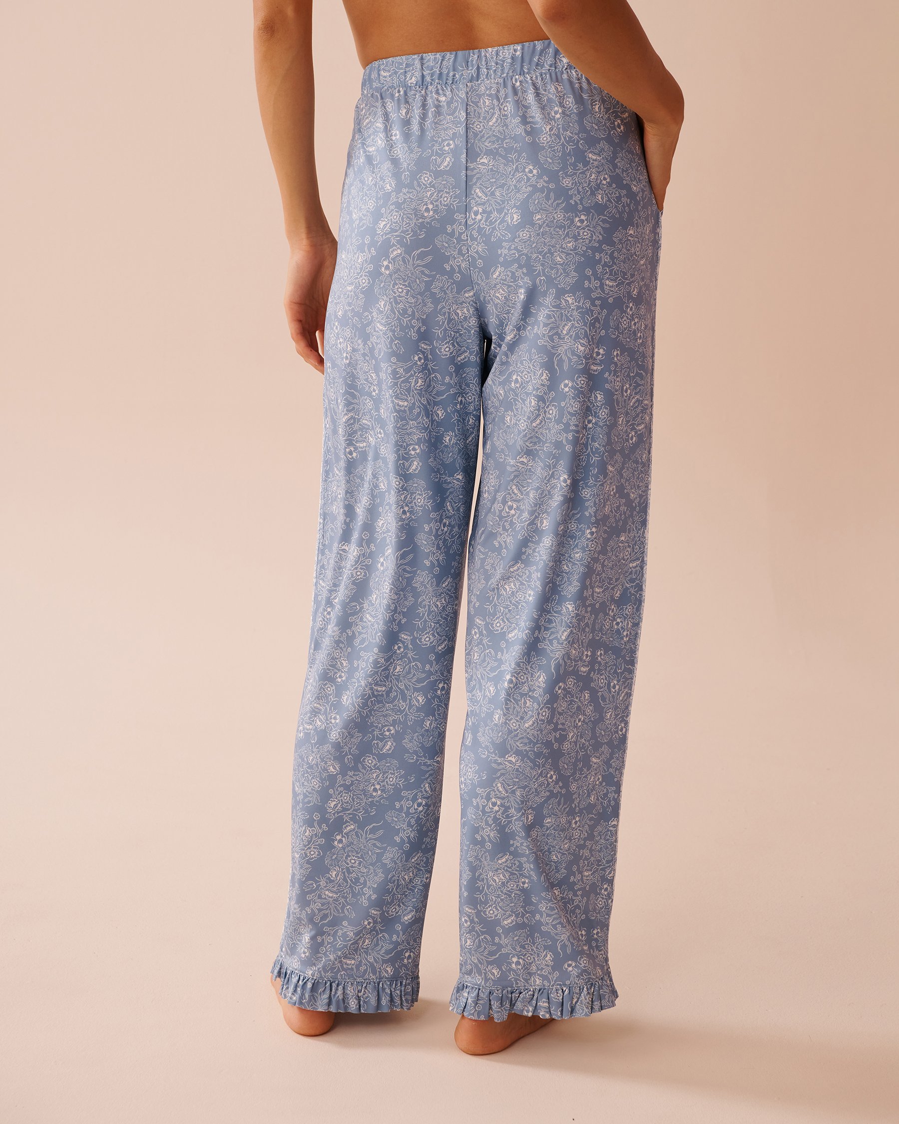 LA VIE EN ROSE Pantalon à volants en fibres recyclées imprimé floral blanc Rosée du matin 60200124 - View2