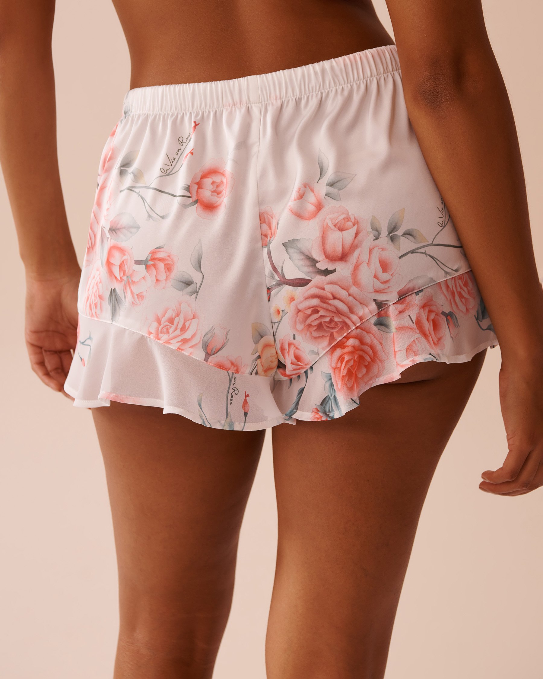 LA VIE EN ROSE Romantic Bouquet Satin and Chiffon Shorts Romantic Bouquet 60200121 - View2