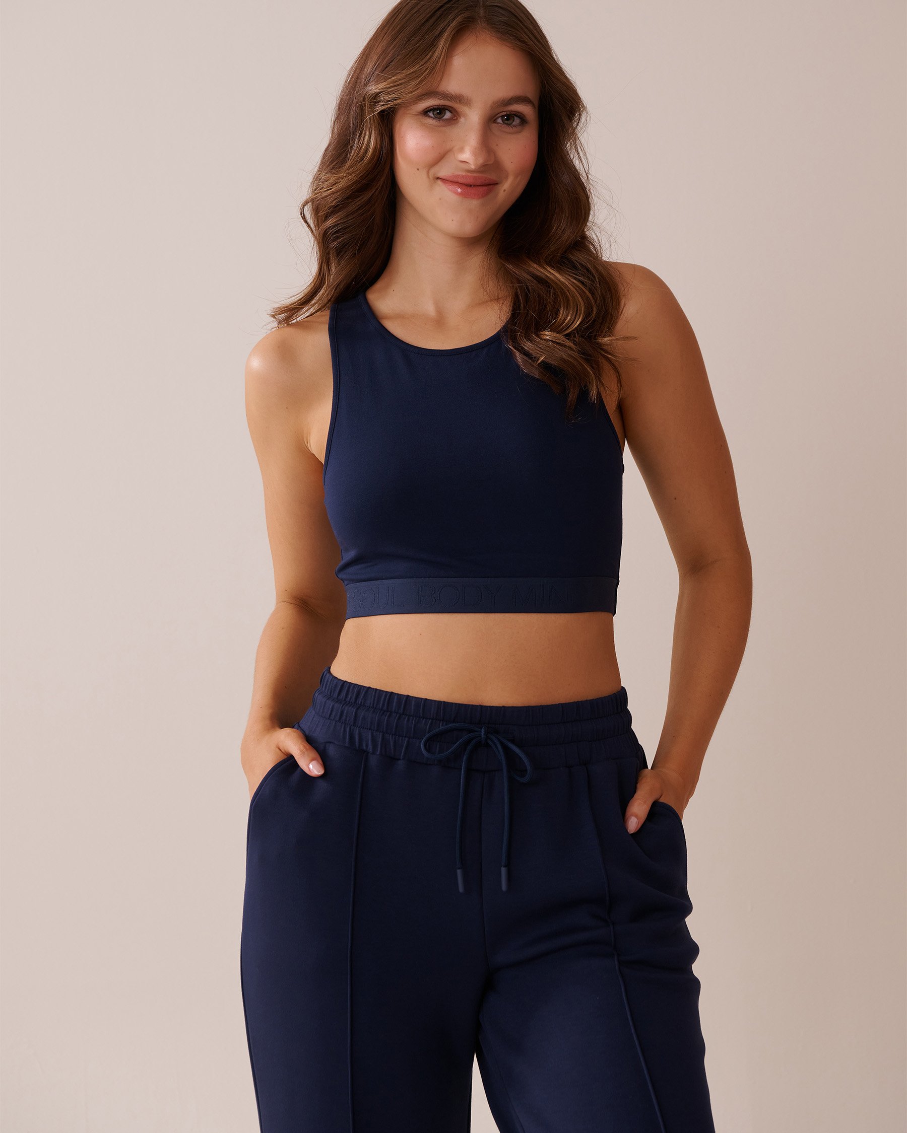 LA VIE EN ROSE Camisole courte en modal Bleu marine 50100103 - View1