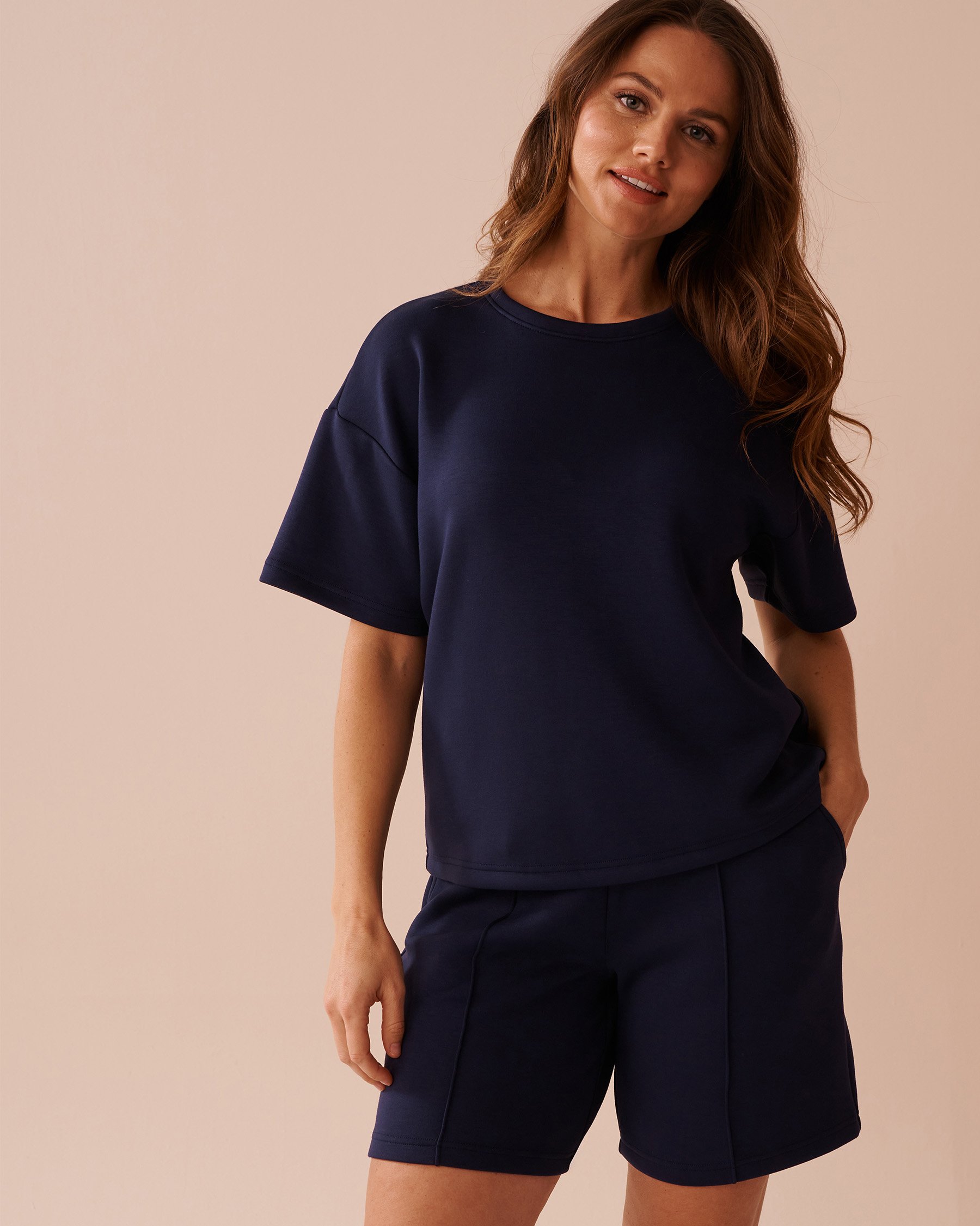 LA VIE EN ROSE T-shirt épais Bleu marine 50100101 - View1