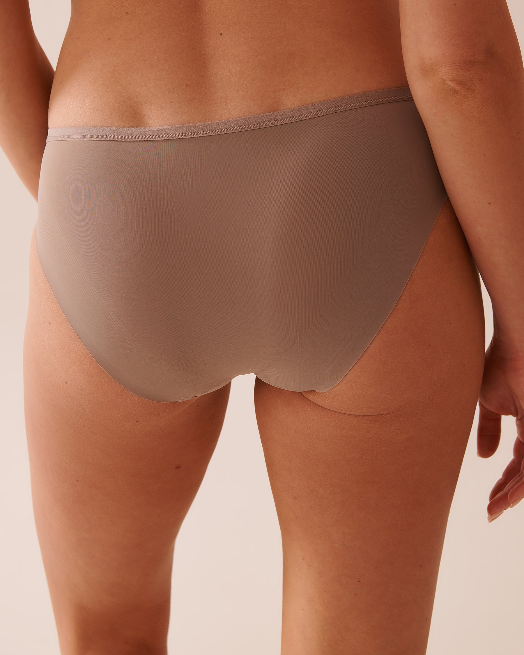 LA VIE EN ROSE Culotte bikini microfibre dos lisse Brun 20300392 - View2