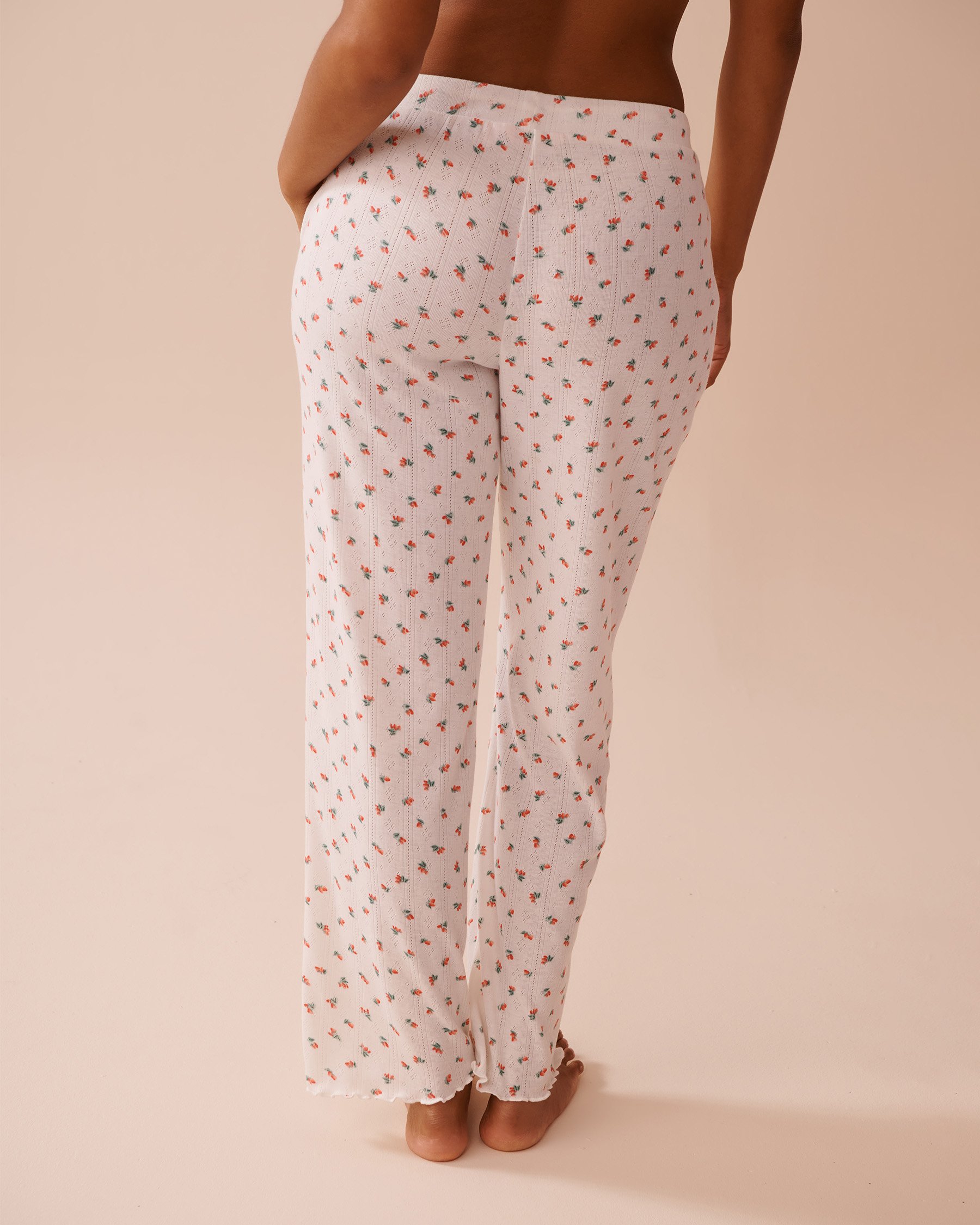 LA VIE EN ROSE Pantalon de pyjama maille pointelle et bordure frisons imprimé fraise Blanc/Fraises 40200687 - View2