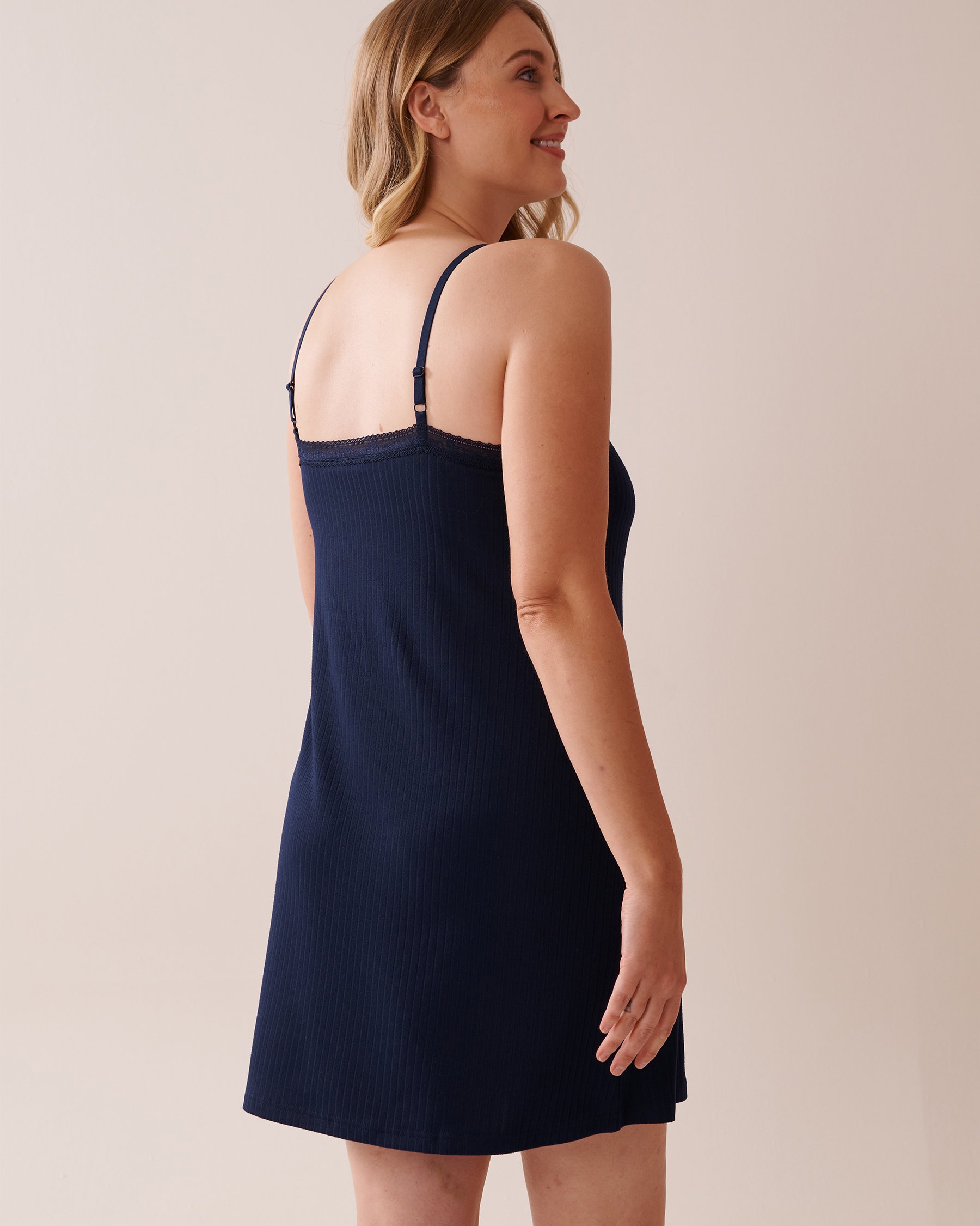 LA VIE EN ROSE Nuisette jersey côtelé à soutien intégré et bordure de dentelle Bleu marine 40500416 - View2