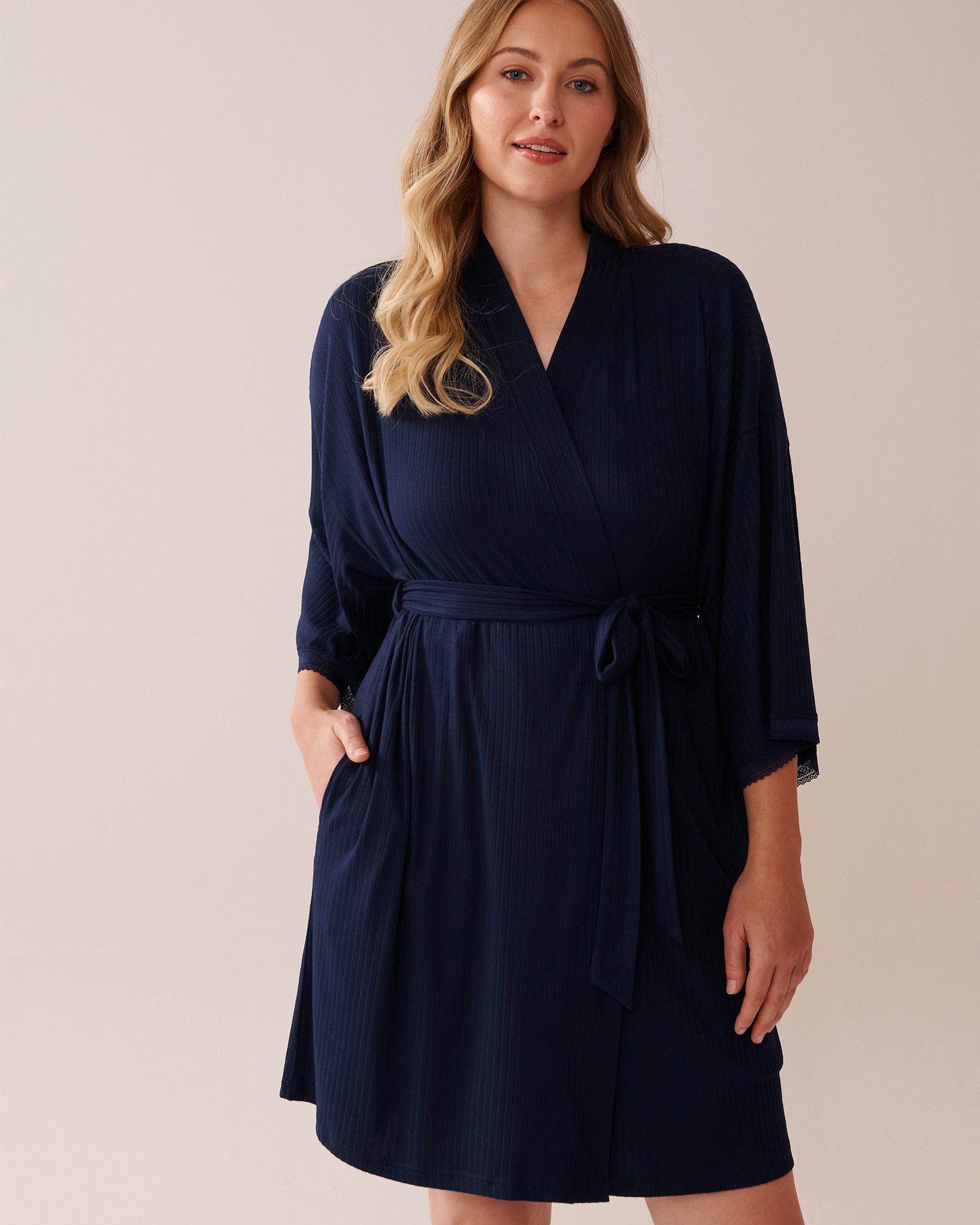 LA VIE EN ROSE Lace Trim Ribbed Jersey Kimono Navy Blue 40600202 - View4