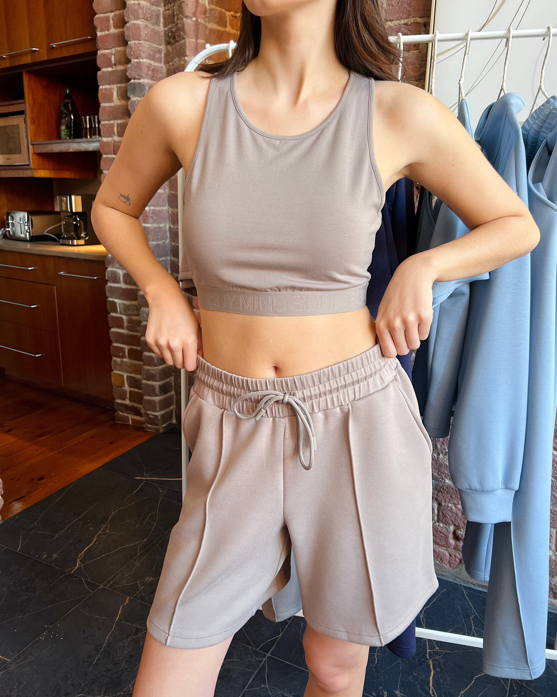 LA VIE EN ROSE Short bermuda Brun 50200088 - Voir3