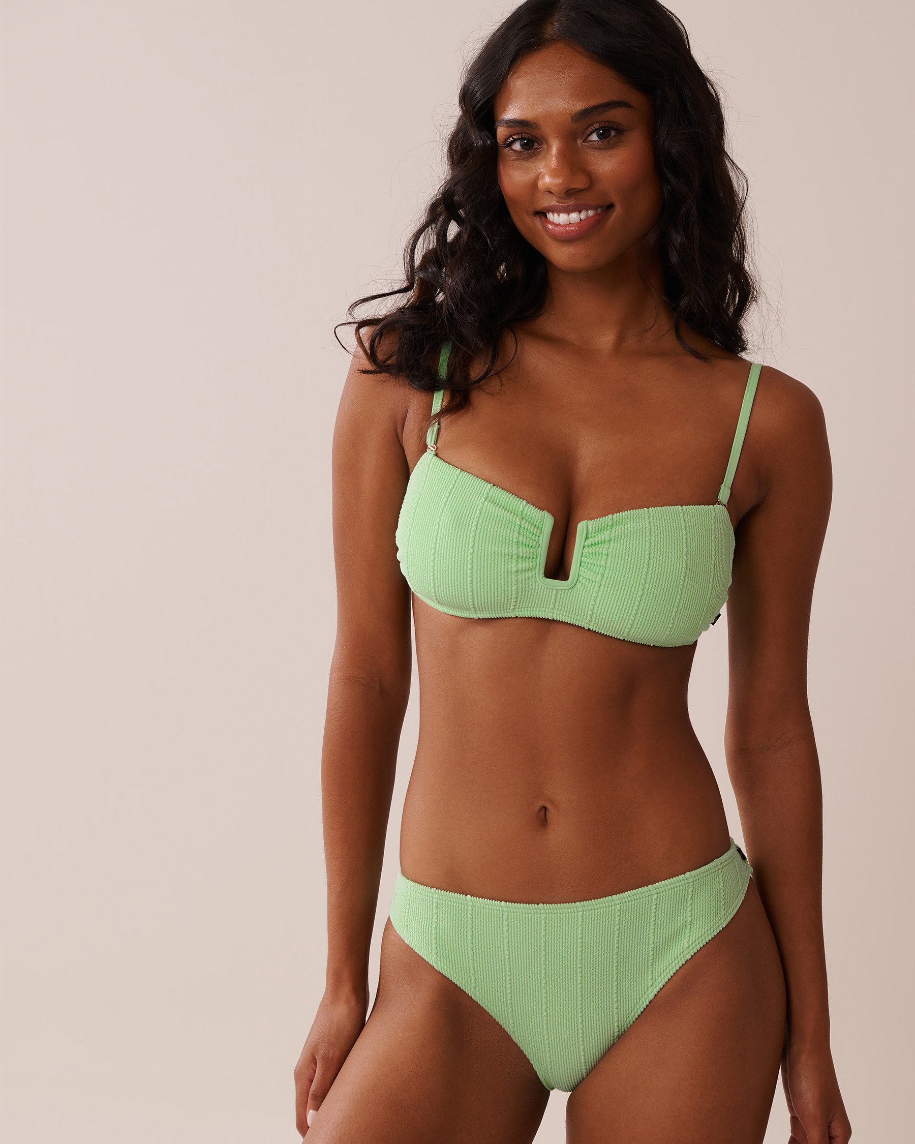 LA VIE EN ROSE AQUA CITRUS Textured Low Waist Brazilian Bikini Bottom Pastel Lime 70300662 - View8