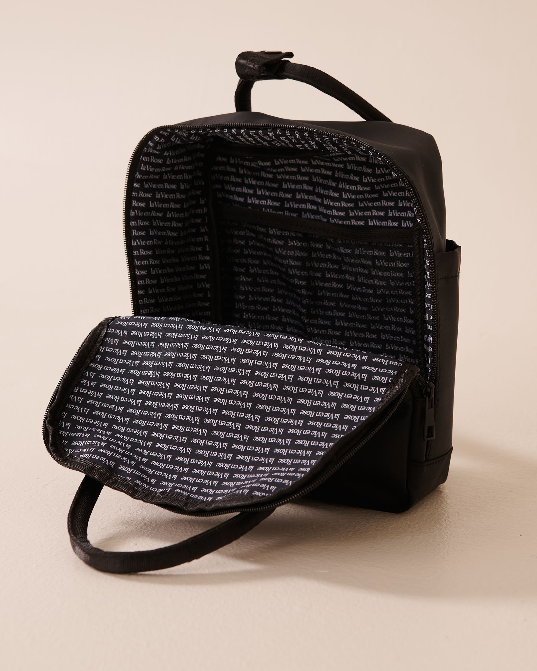 LA VIE EN ROSE Mini Backpack Black 40700403 - View2