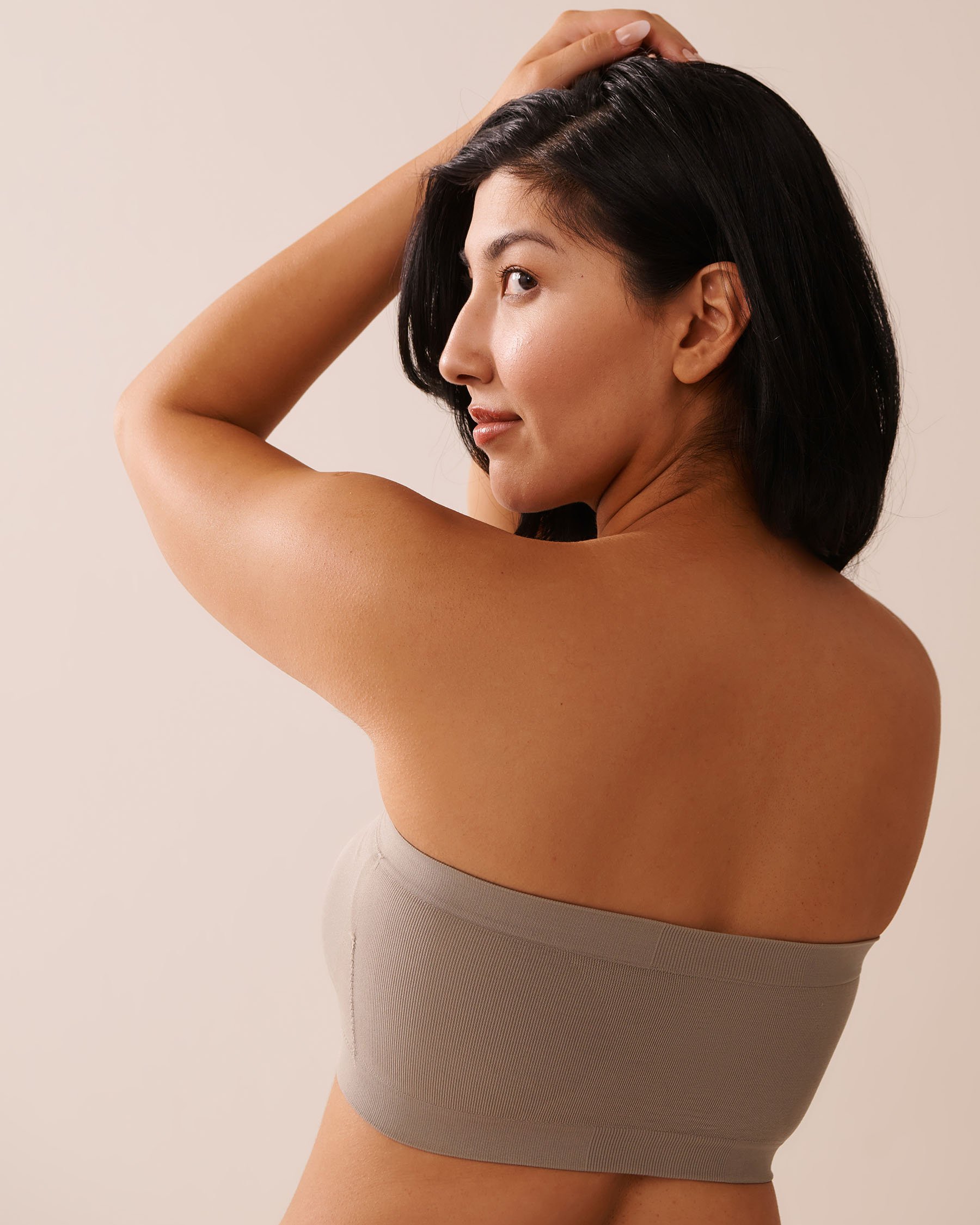 LA VIE EN ROSE Bandeau Seamless Bra Brown 10200503 - View2