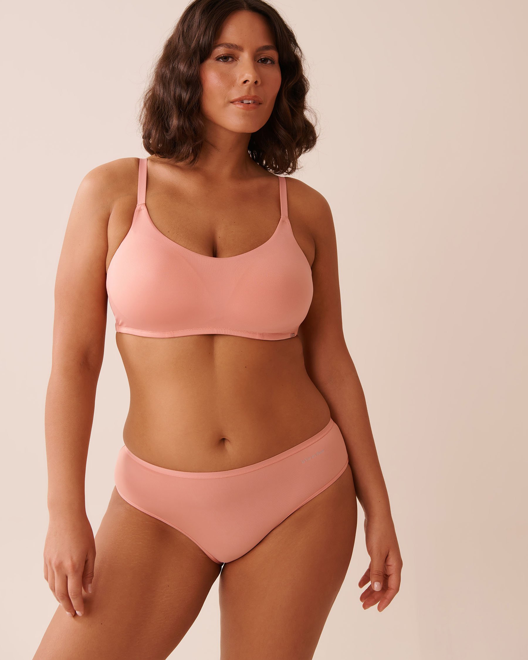 LA VIE EN ROSE Lightly Lined Wireless Minimalist Bra Salmon Pink 10200506 - View1