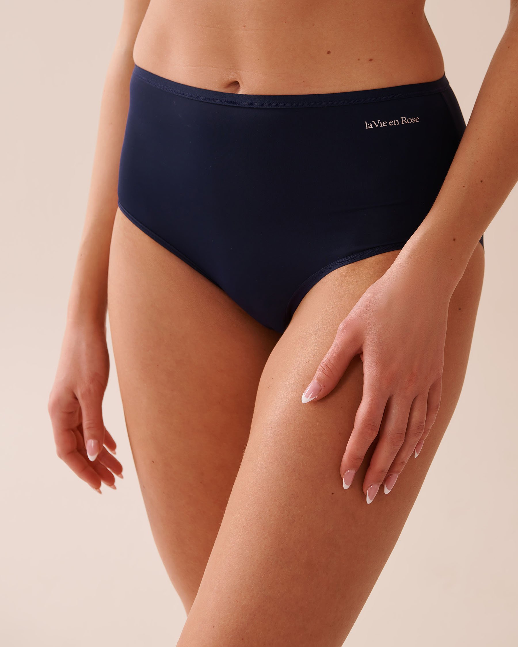 LA VIE EN ROSE Microfiber Sleek Back High Waist Bikini Panty Navy Blue 20300412 - View1