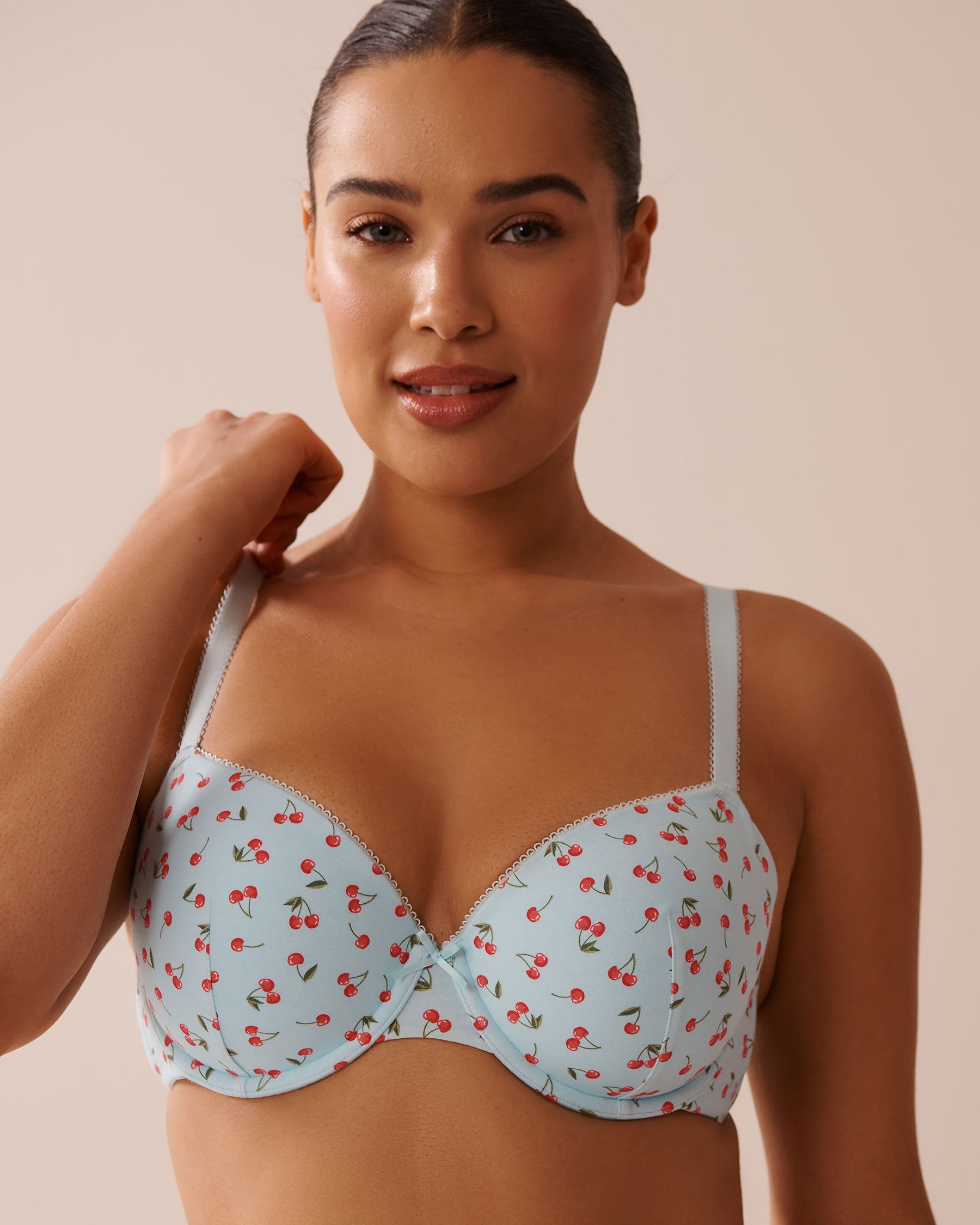 LA VIE EN ROSE Soutien-gorge push-up demi-buste en coton Bleu pâle/Cerises 10300190 - View1