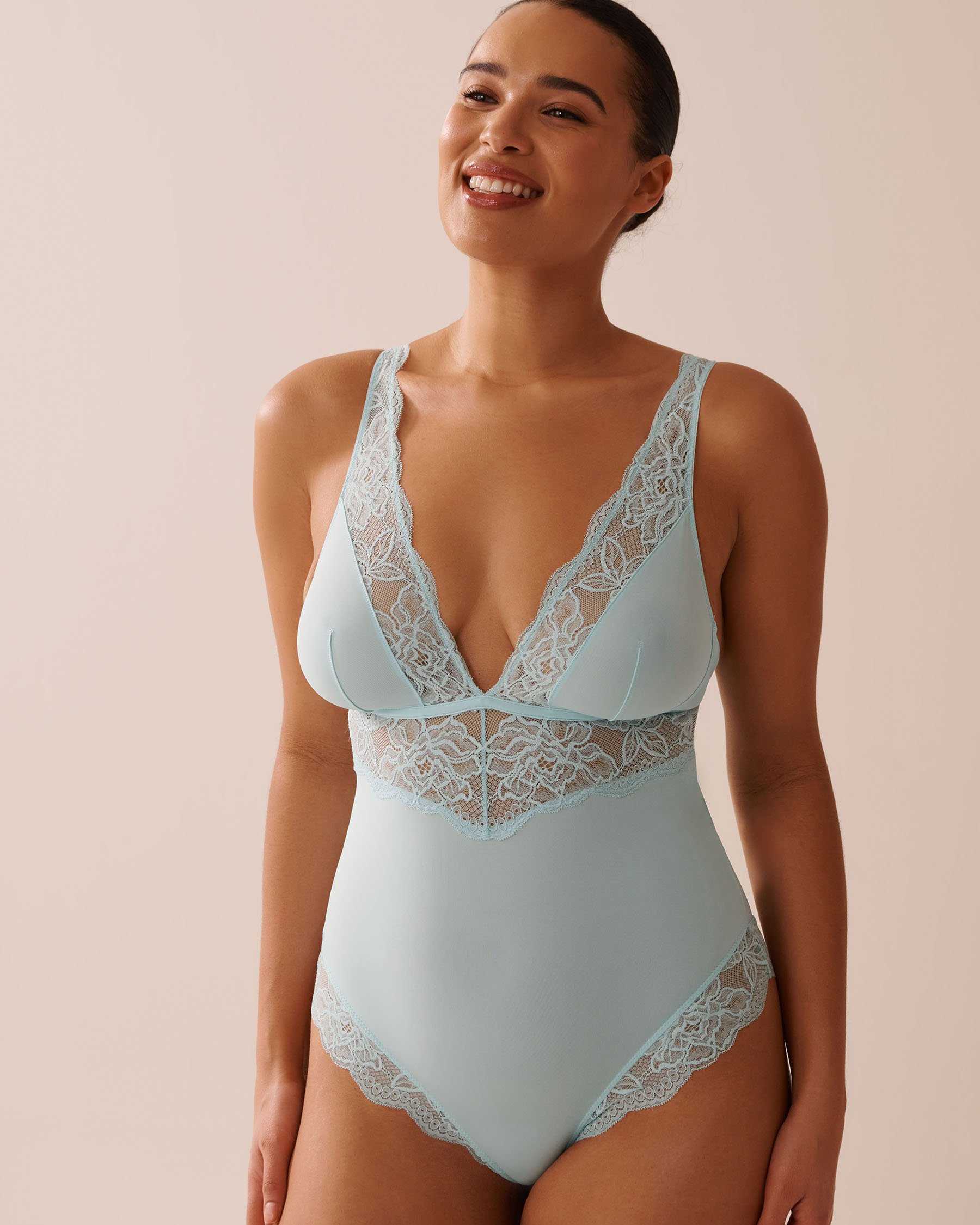 LA VIE EN ROSE Microfiber and Floral Lace Plunge Teddy Turquoise 60300105 - View1