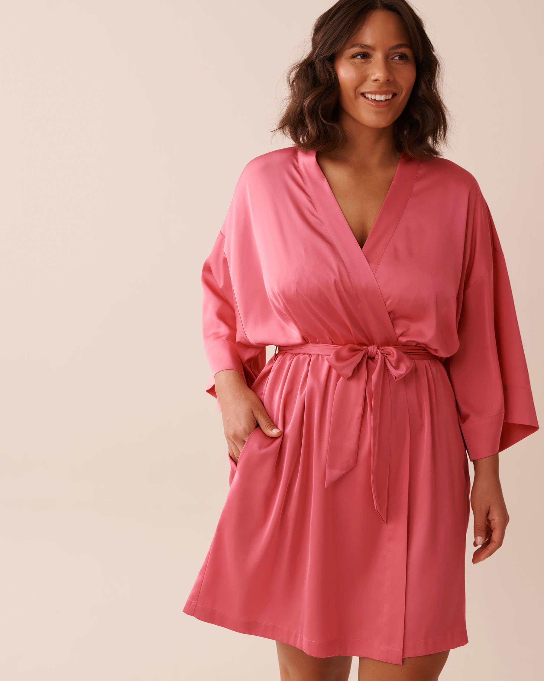 LA VIE EN ROSE Satin Kimono Watermelon Pink 60600094 - View7
