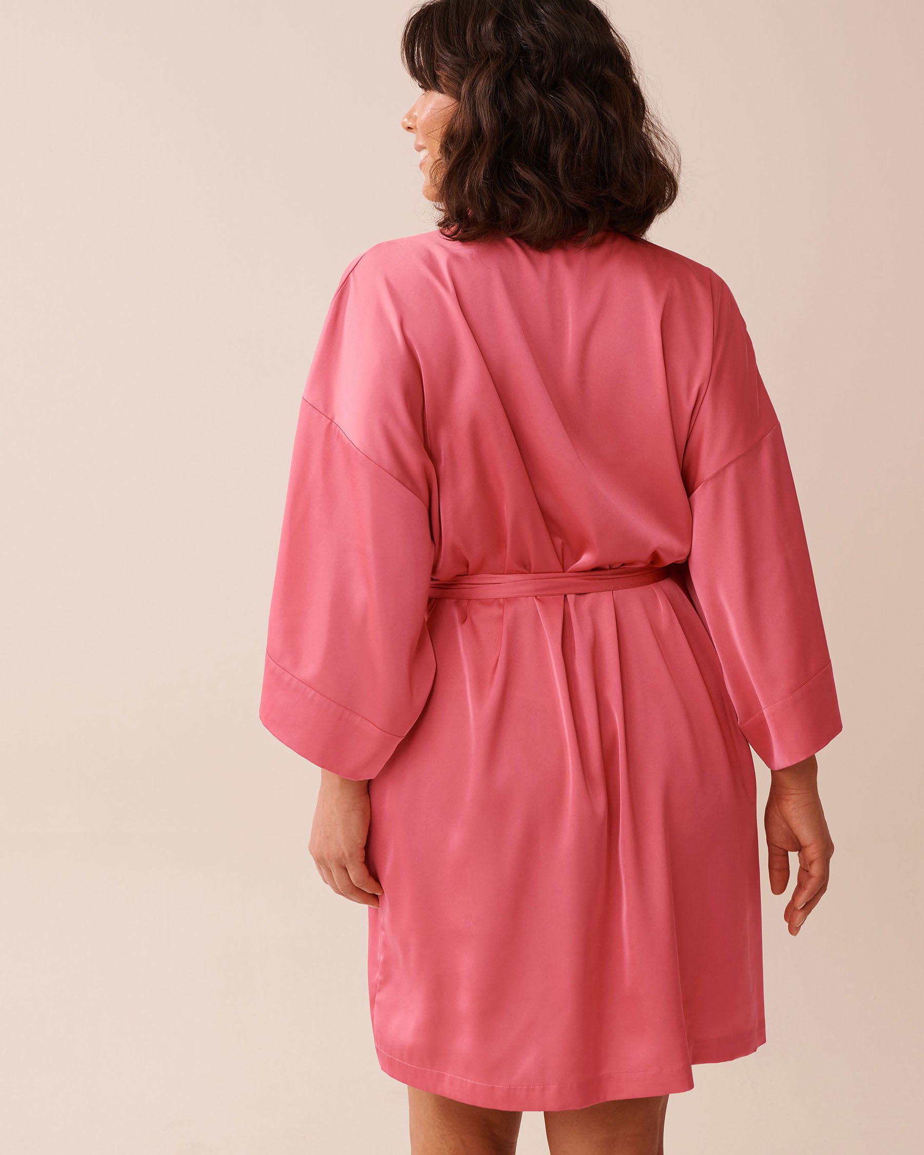 LA VIE EN ROSE Satin Kimono Watermelon Pink 60600094 - View8