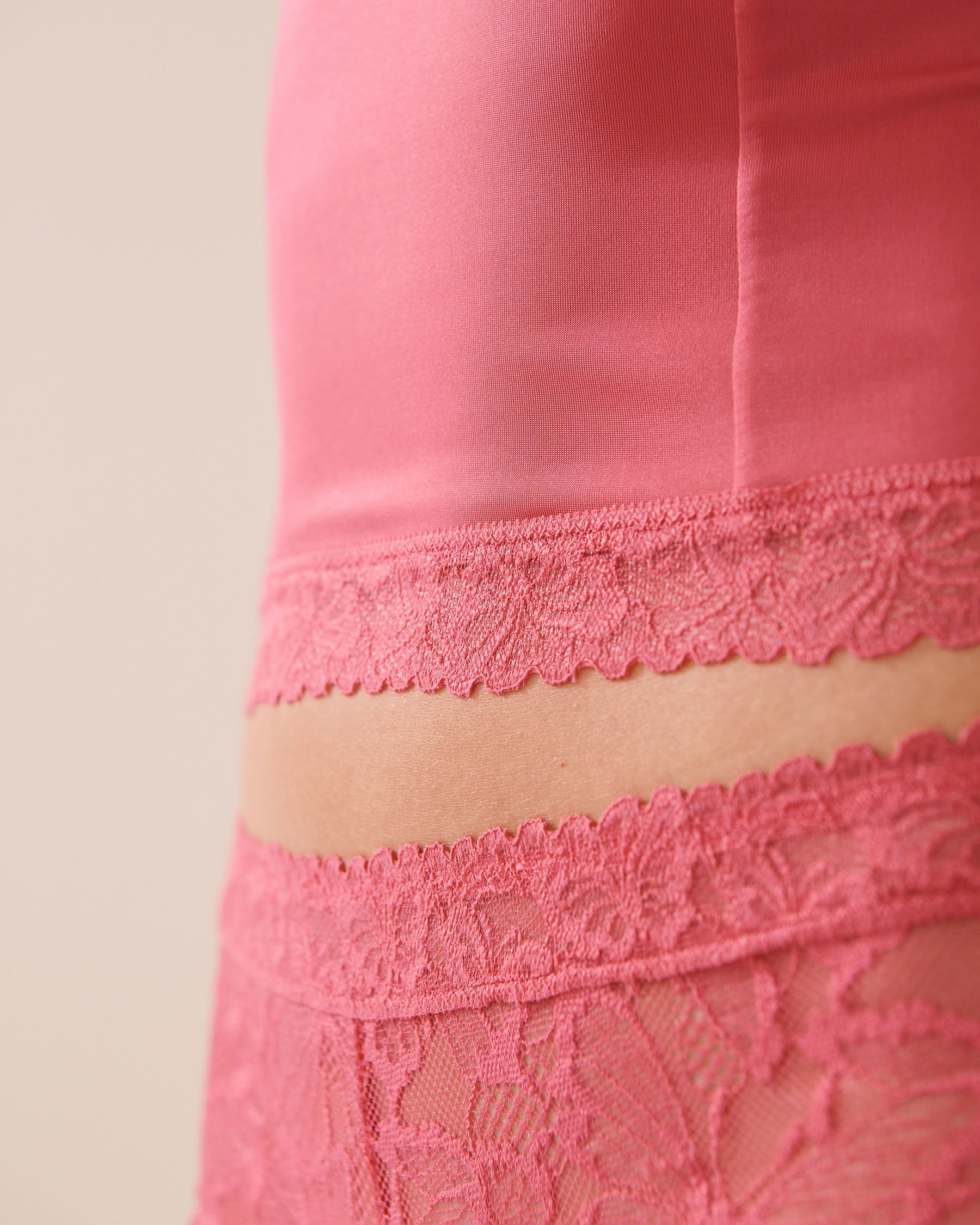 LA VIE EN ROSE Microfiber and Floral Lace 2-piece Set Watermelon Pink 60400054 - View4