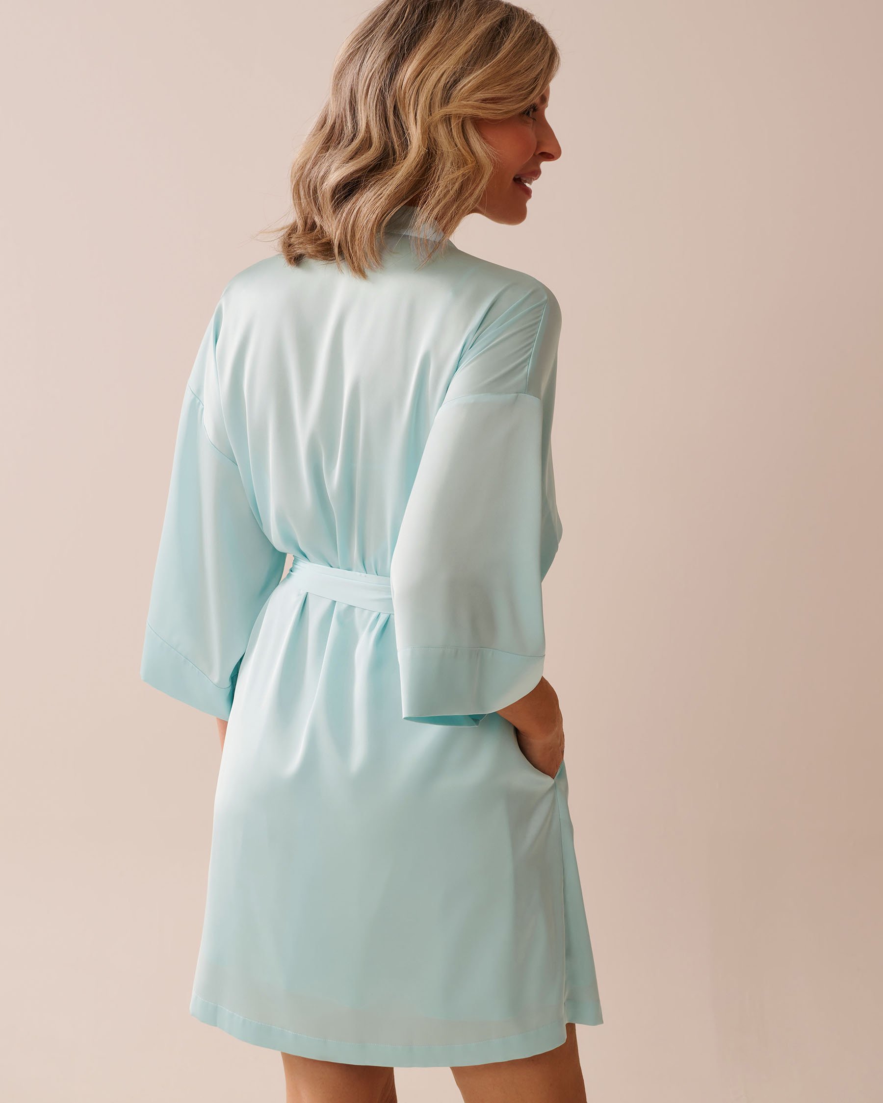 LA VIE EN ROSE Kimono en satin Turquoise 60600094 - Voir4