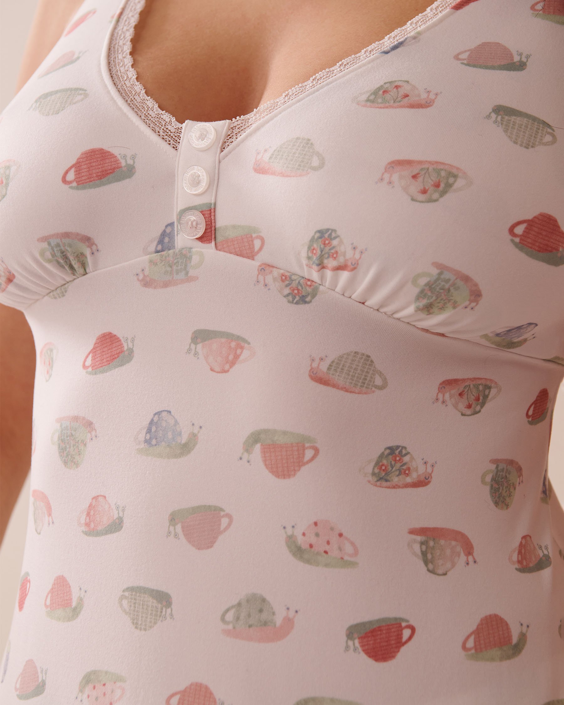 LA VIE EN ROSE Snail Print Lace Trim Super Soft Cami White/Snail 40100744 - View3