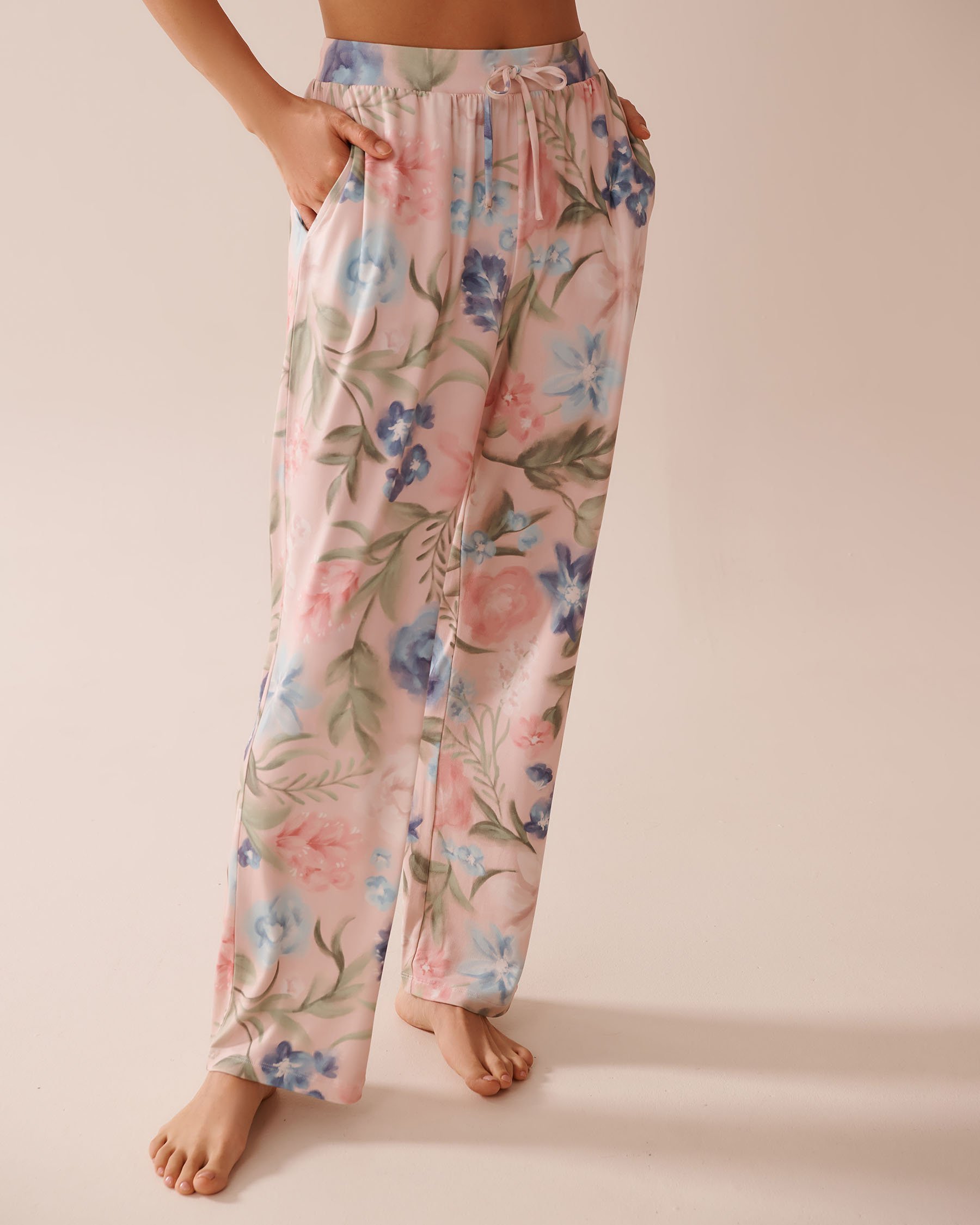 LA VIE EN ROSE Watercolor Flower Print Super Soft Pajama Pants Watercolor Flowers 40200732 - View1