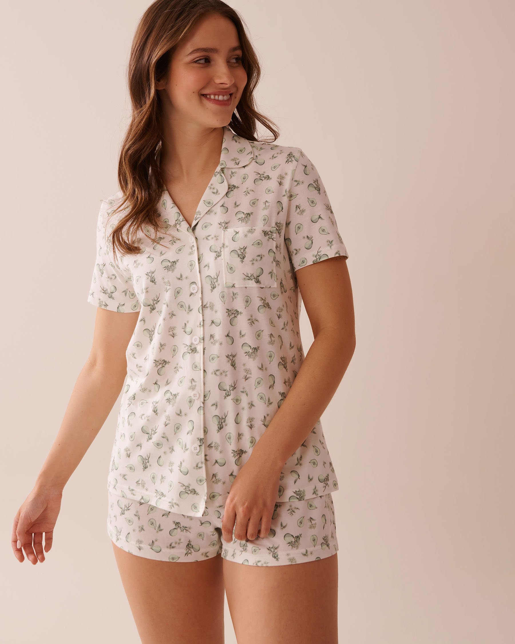 LA VIE EN ROSE Ensemble pyjama imprimé poire avec chemisier Blanc/Poires 40400081 - View1