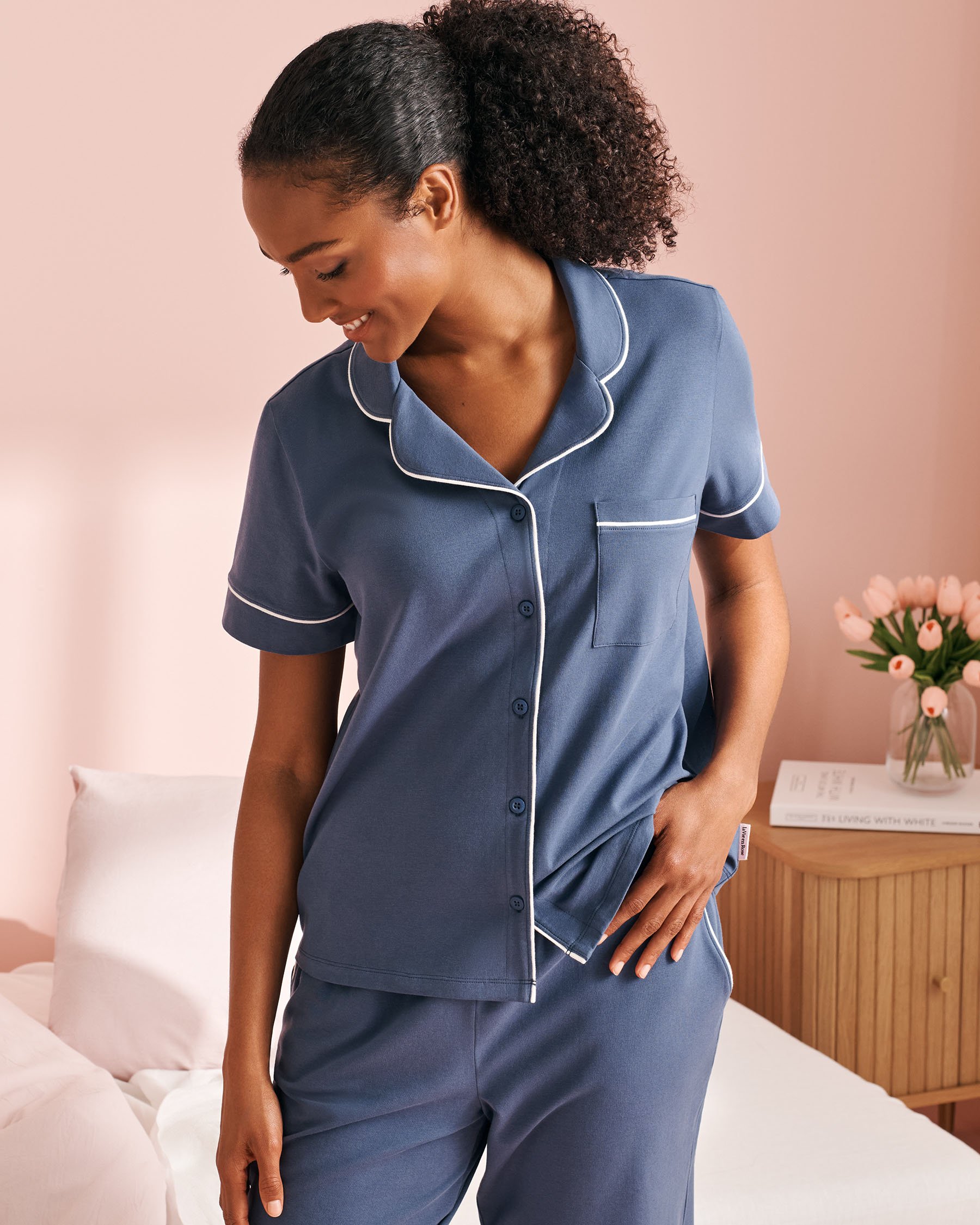 LA VIE EN ROSE Cotton Short Sleeve Button-down Shirt Indigo Blue 40100728 - View1