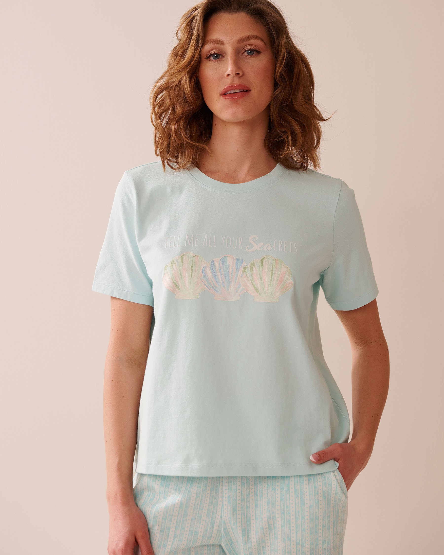 LA VIE EN ROSE T-shirt col rond en coton imprimé coquillage Turquoise 40100726 - Voir5