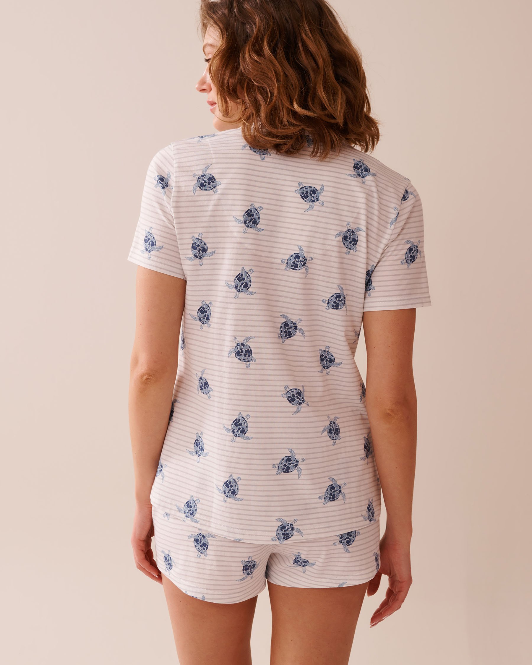 LA VIE EN ROSE Ensemble pyjama imprimé tortue avec chemisier Blanc/Tortues 40400081 - Voir7