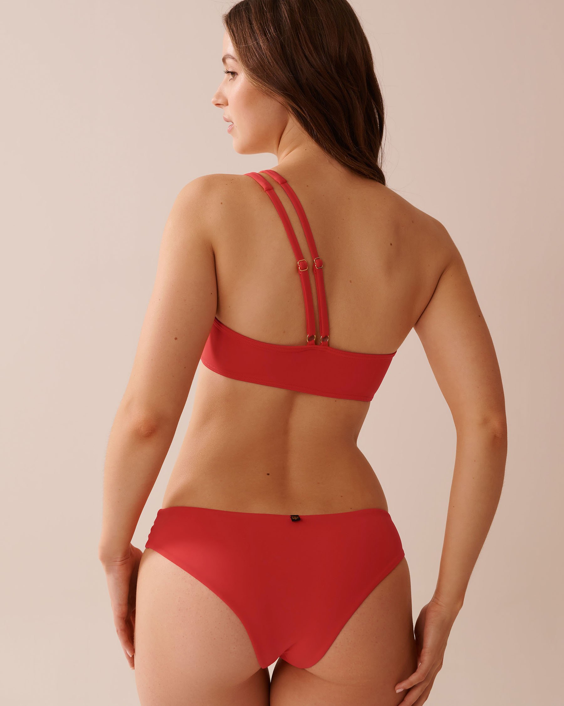 LA VIE EN ROSE AQUA Haut de bikini bandeau épaule dénudée en fibres recyclées HIBISCUS Rouge hibiscus 70100749 - View2