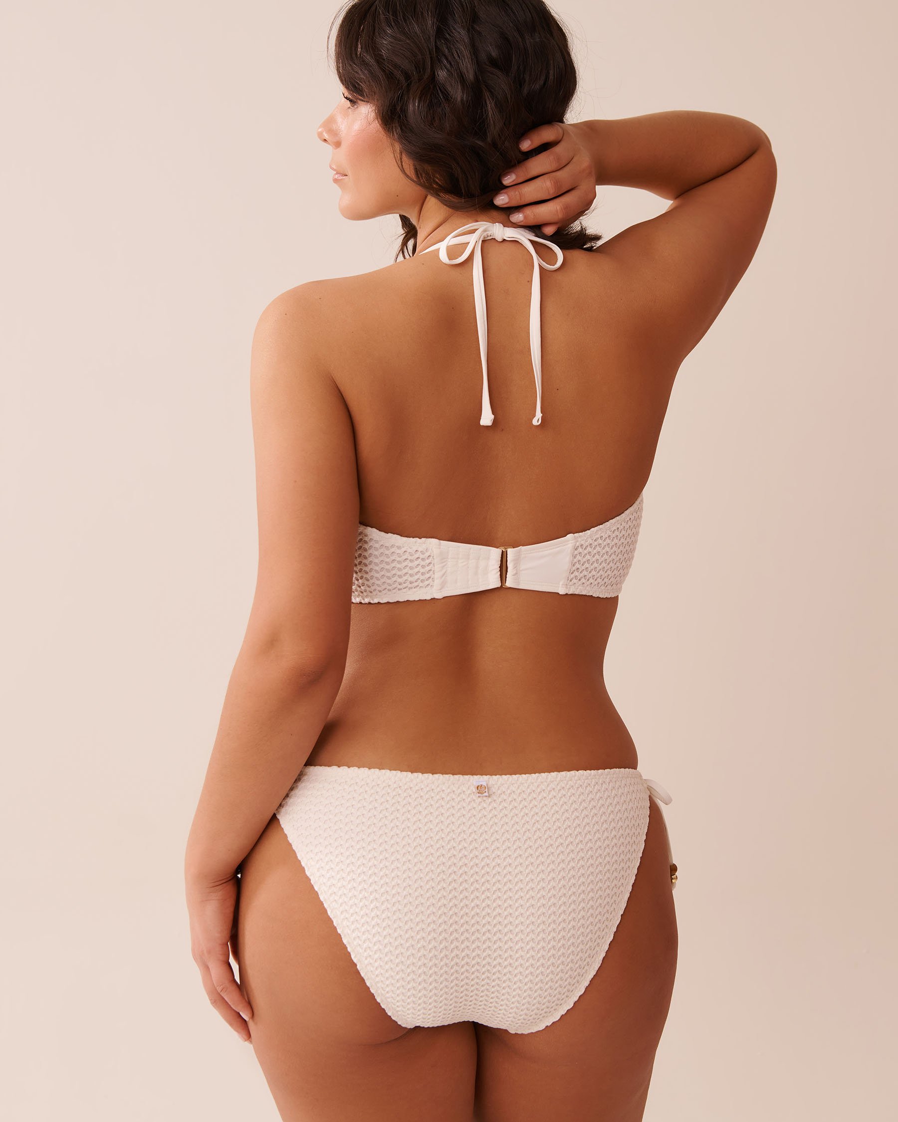 LA VIE EN ROSE AQUA COCONUT MILK Crochet Ring Bandeau Bikini Top Coconut Milk 70100754 - View3