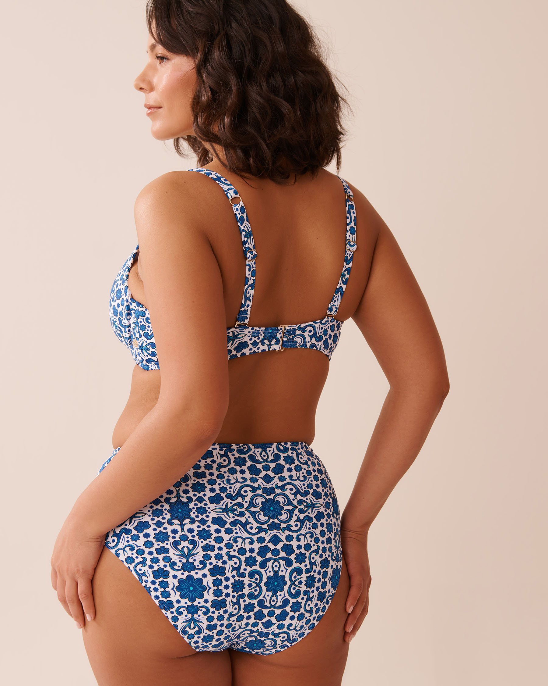 LA VIE EN ROSE AQUA MEDITERRANEAN TILE D Cup Plunge Bikini Top Blue Tile 70200179 - View2