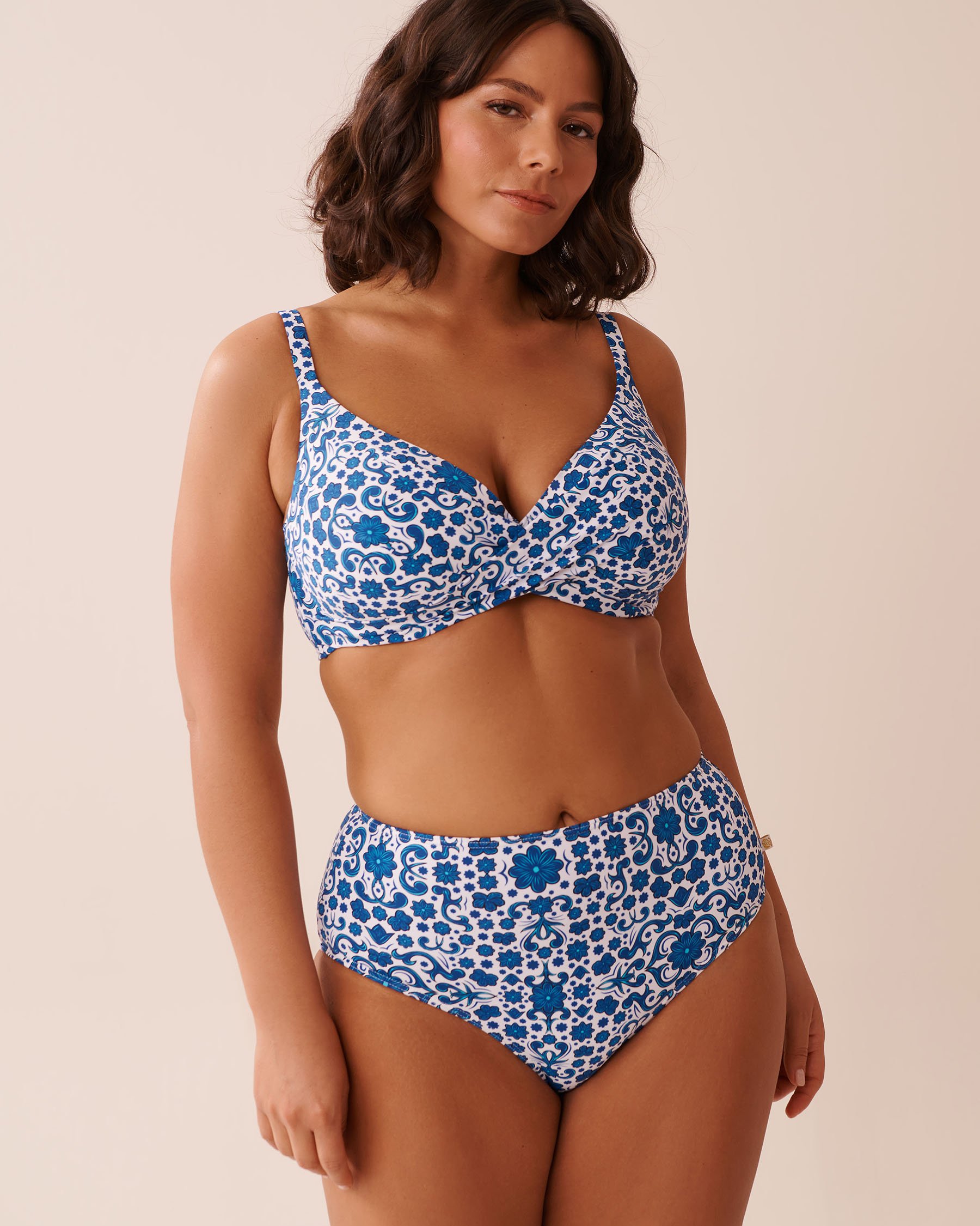 LA VIE EN ROSE AQUA MEDITERRANEAN TILE High Waist Bikini Bottom Blue Tile 70300738 - View6