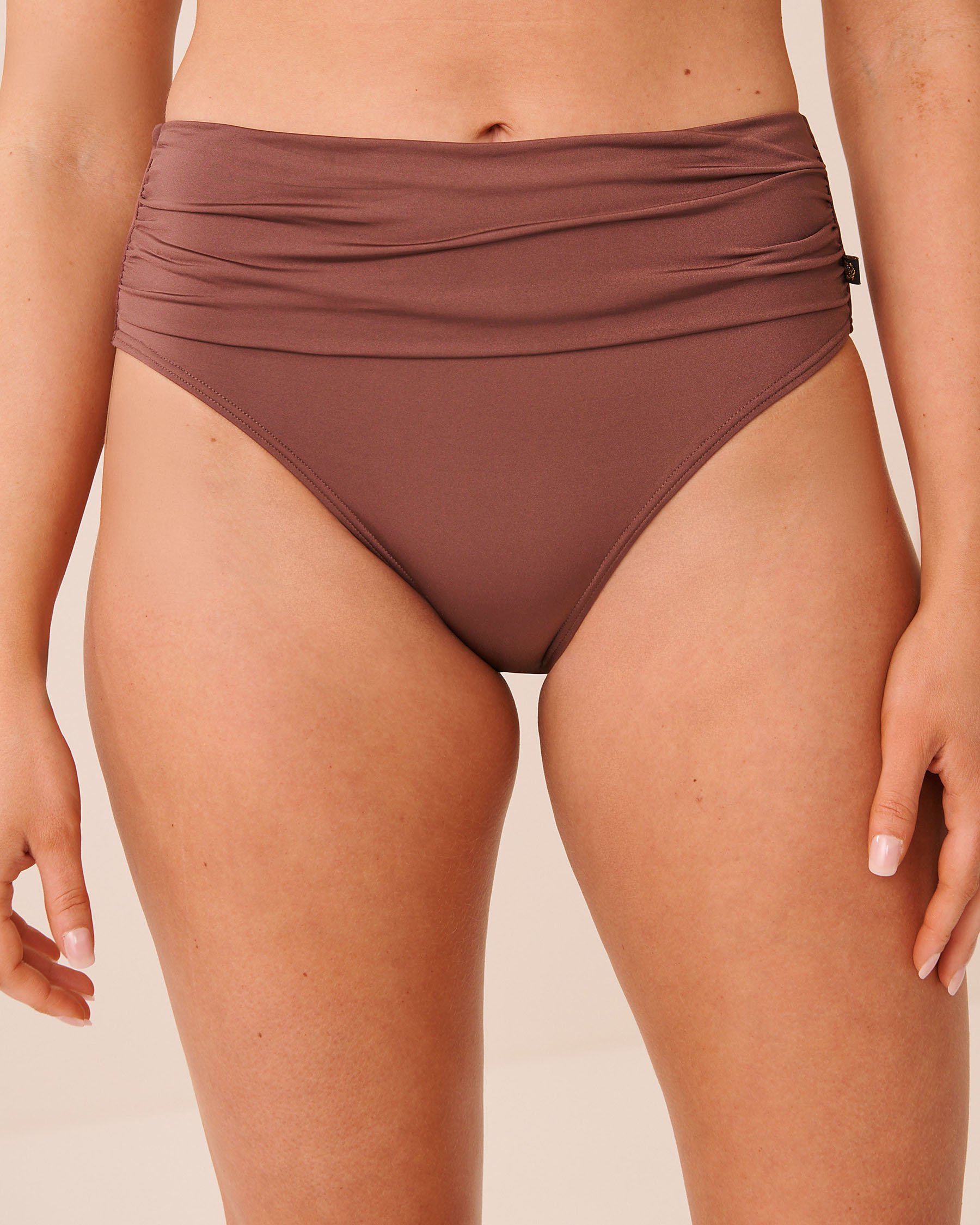 LA VIE EN ROSE AQUA Bas de bikini taille mi-haute drapée COFFEE Brun café 70300933 - View1