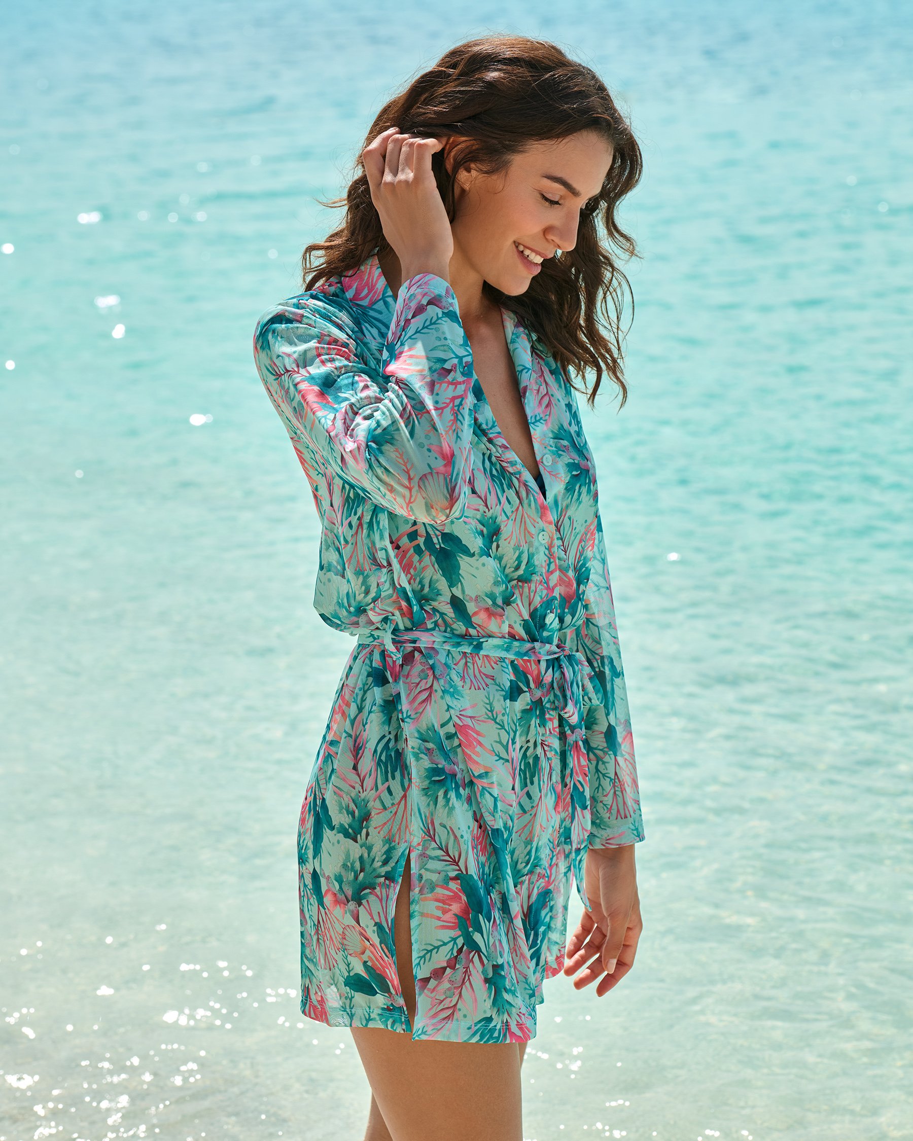 LA VIE EN ROSE AQUA Long Mesh Button-down Shirt Reef Fantasy 80100041 - View2